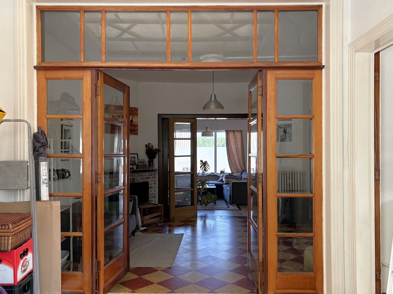 Te renoveren woning met veel potentieel  foto 9