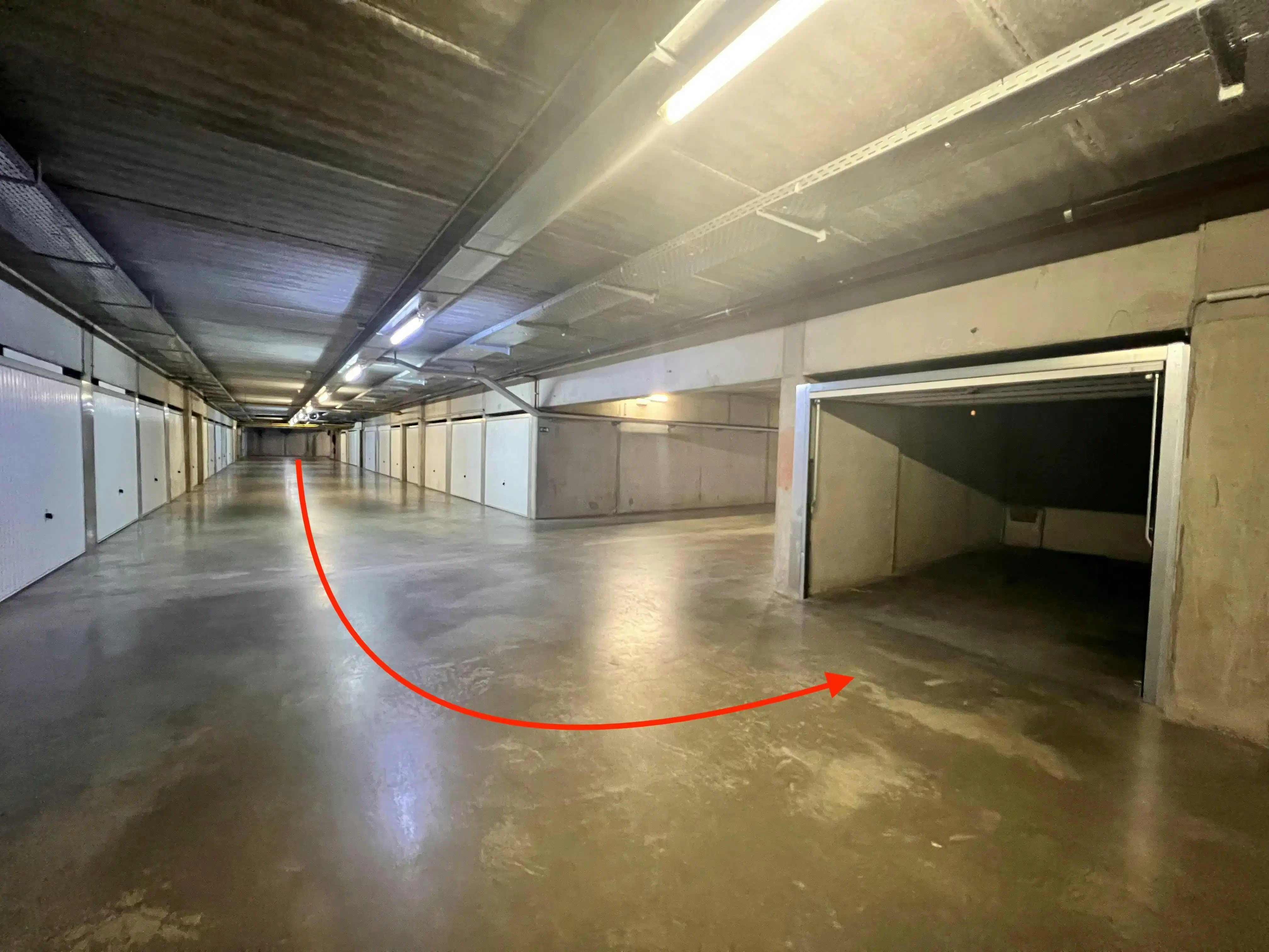 Garagebox te koop - Northlaan (Res. Infinity) te Oostende foto 3