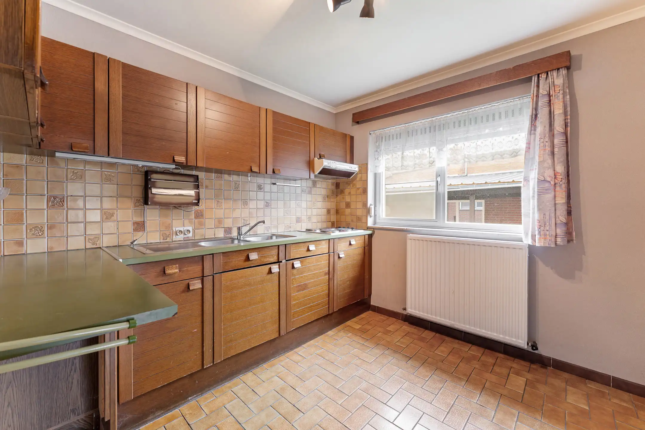 Charmante woning met inpandige garage te Millen foto 6