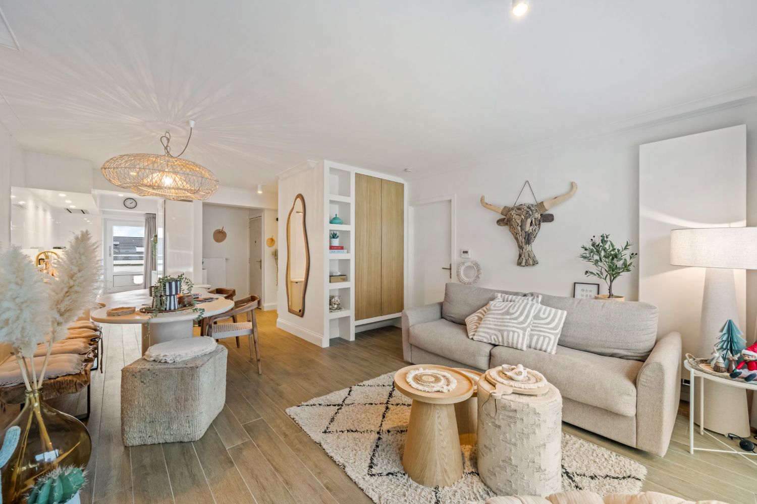 Stijlvol afgewerkt penthouse met 1 slaapkamer in het hart van Blankenberge foto 2