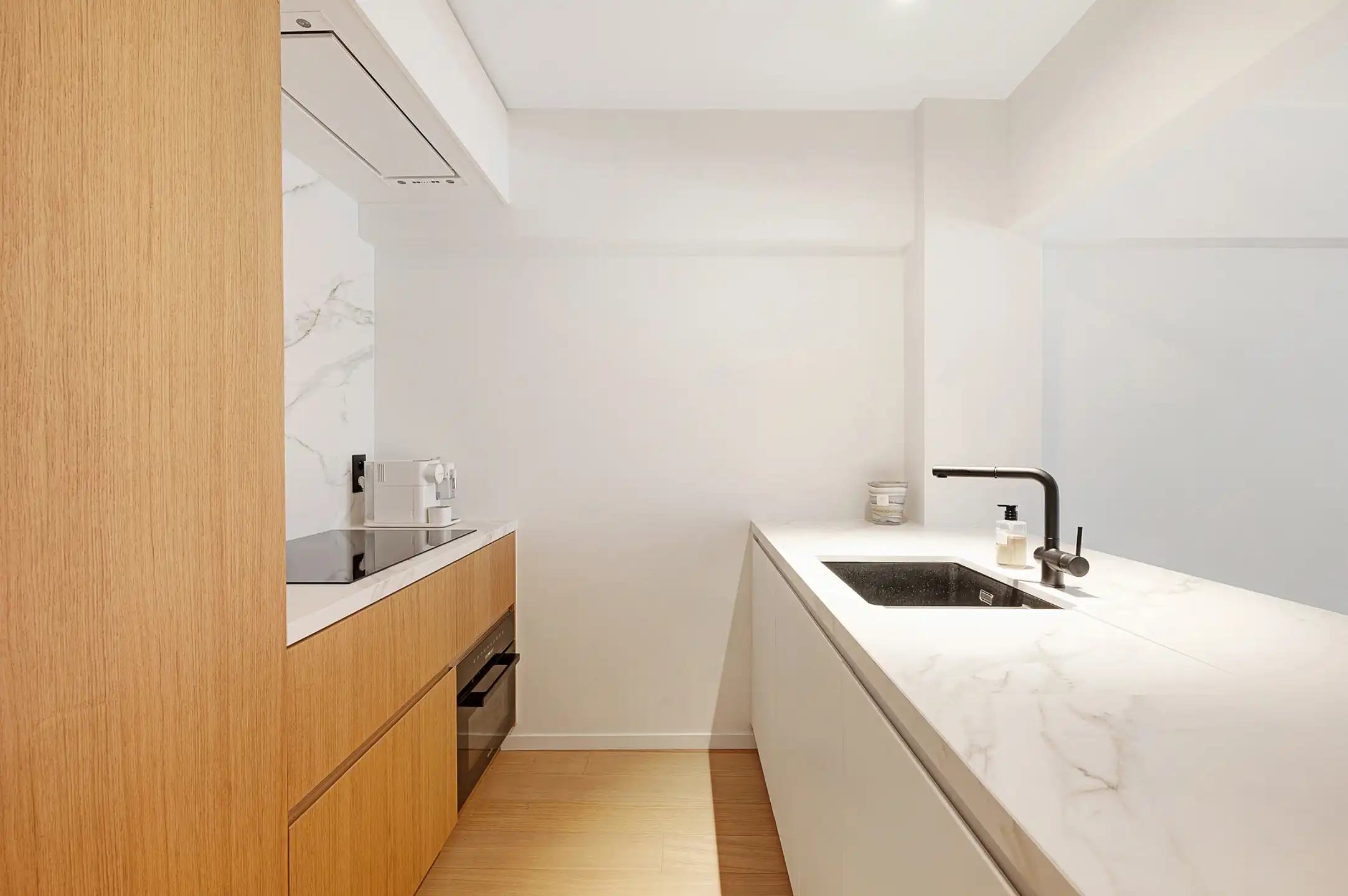 Elegant appartement nabij het Driehoeksplein foto 18