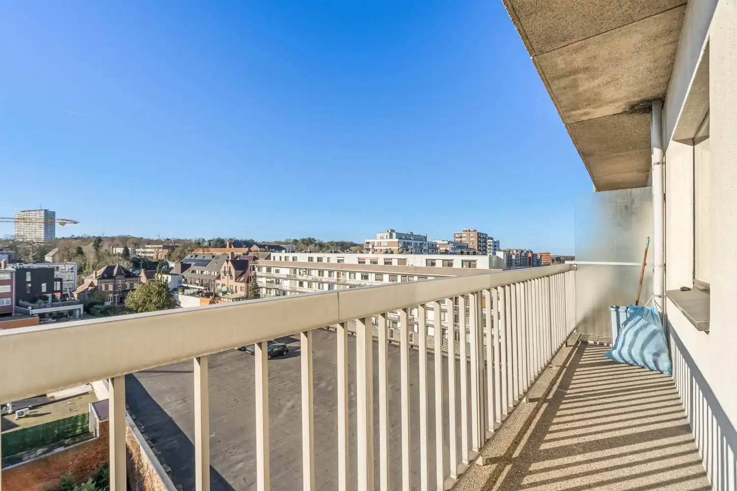 Lichtrijk appartement van 90 m² te huur in hartje Genk foto 15