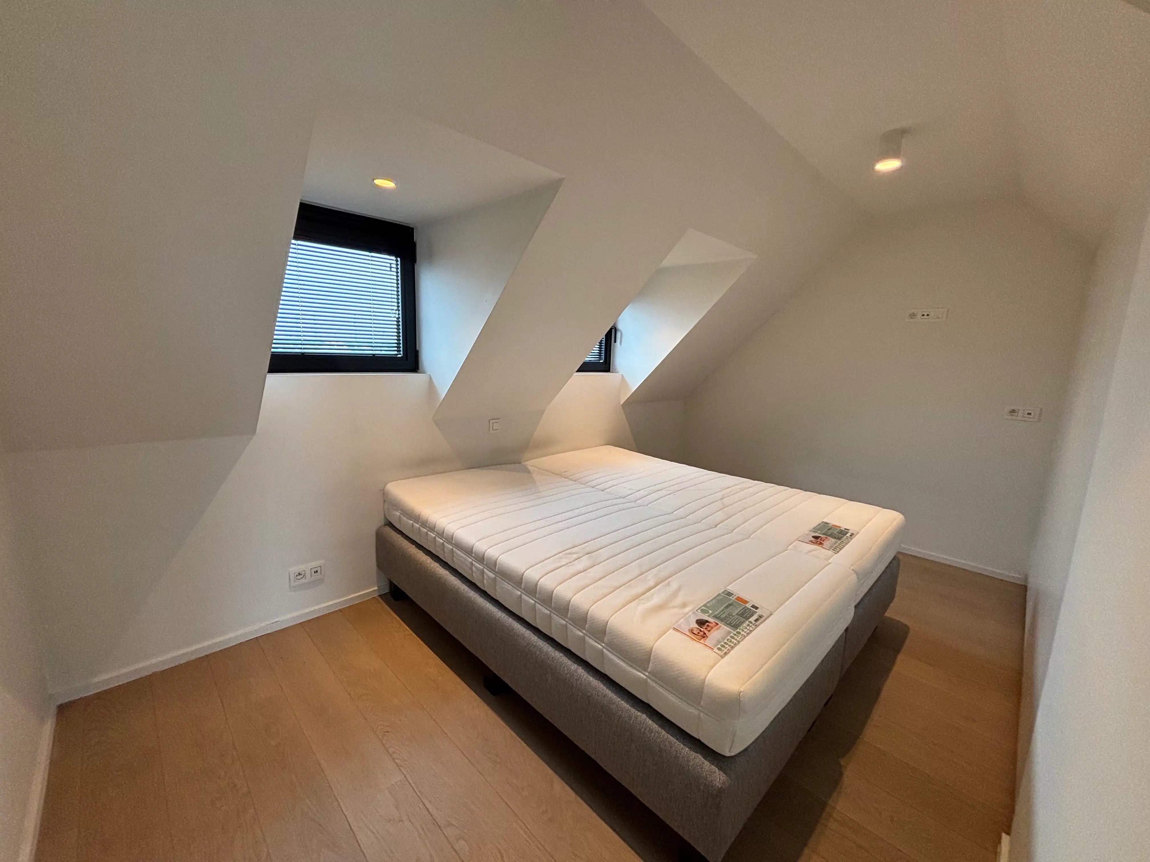 Recente duplex met ruime zonnige terrassen foto 8