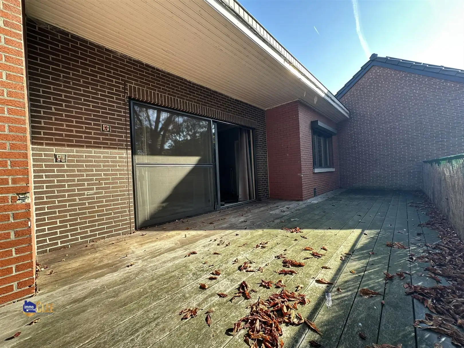 Ruime stadswoning met grote opslagruimte foto 8