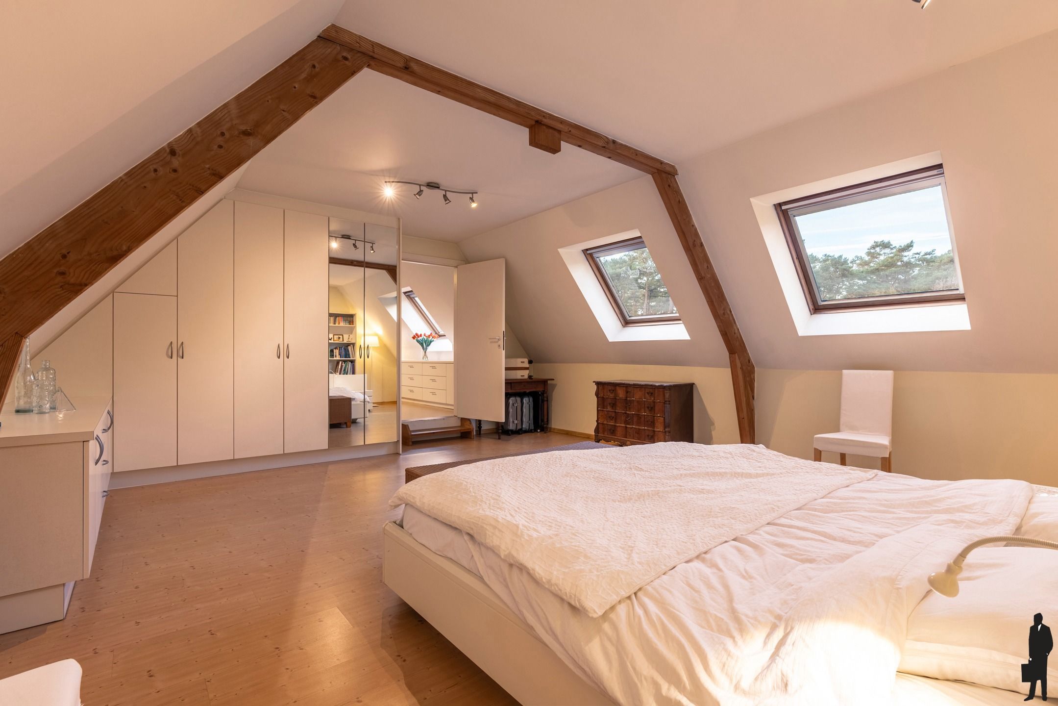 Villa met zwembad en privébos volledig omheind in Retie foto 11