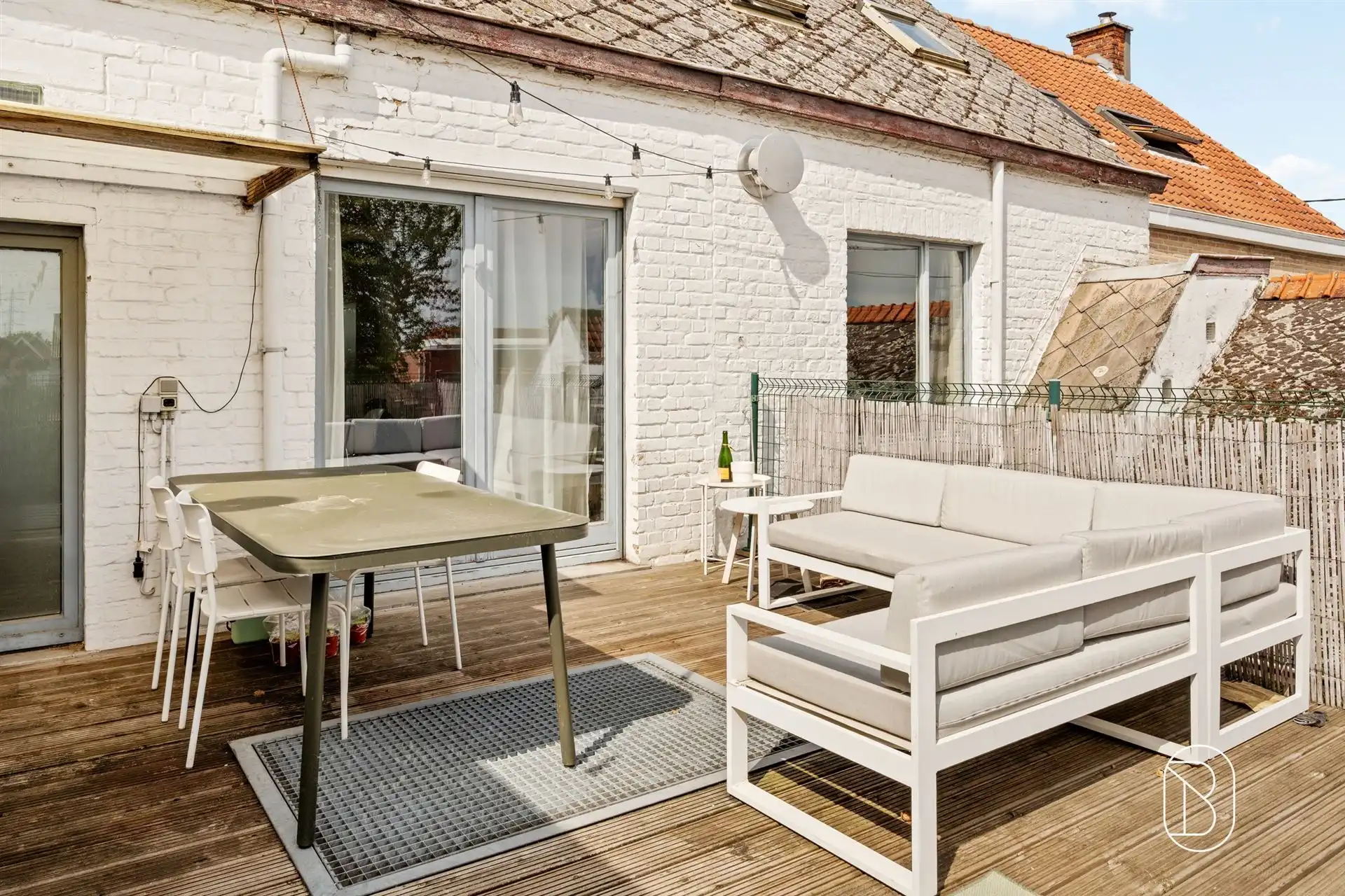 Ruime veelzijdige woning met 5 SLK en polyvalente ruimte foto 5