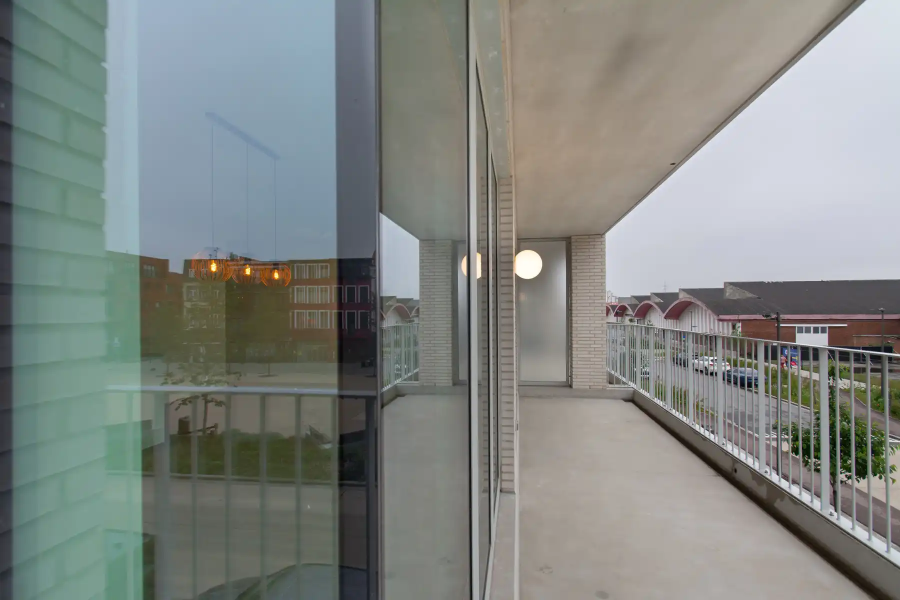 Prachtig instapklaar 2k. app. met terras (Lobroekplein) foto 5