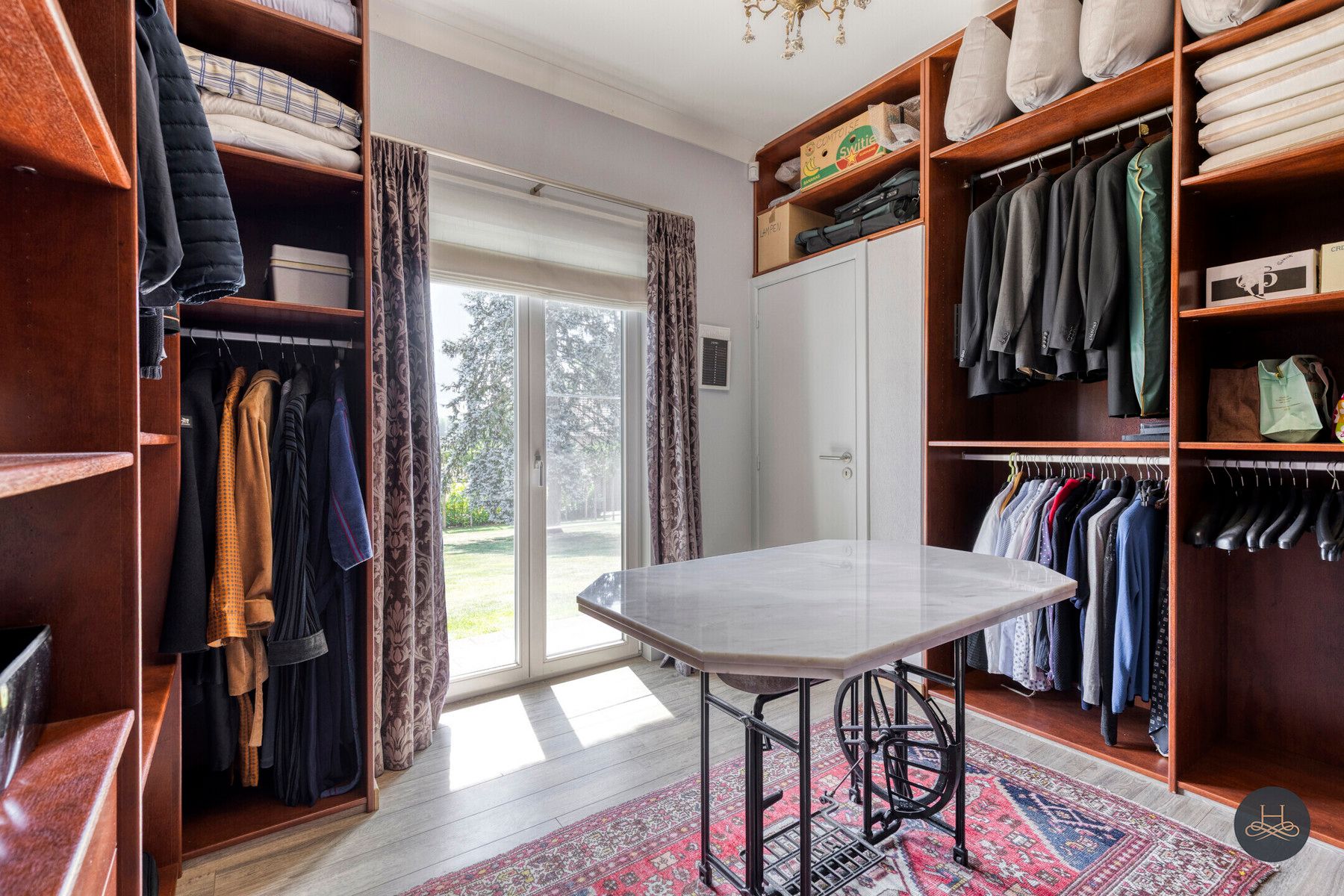 Charmante villa met open uitzicht en zwemvijver foto 18
