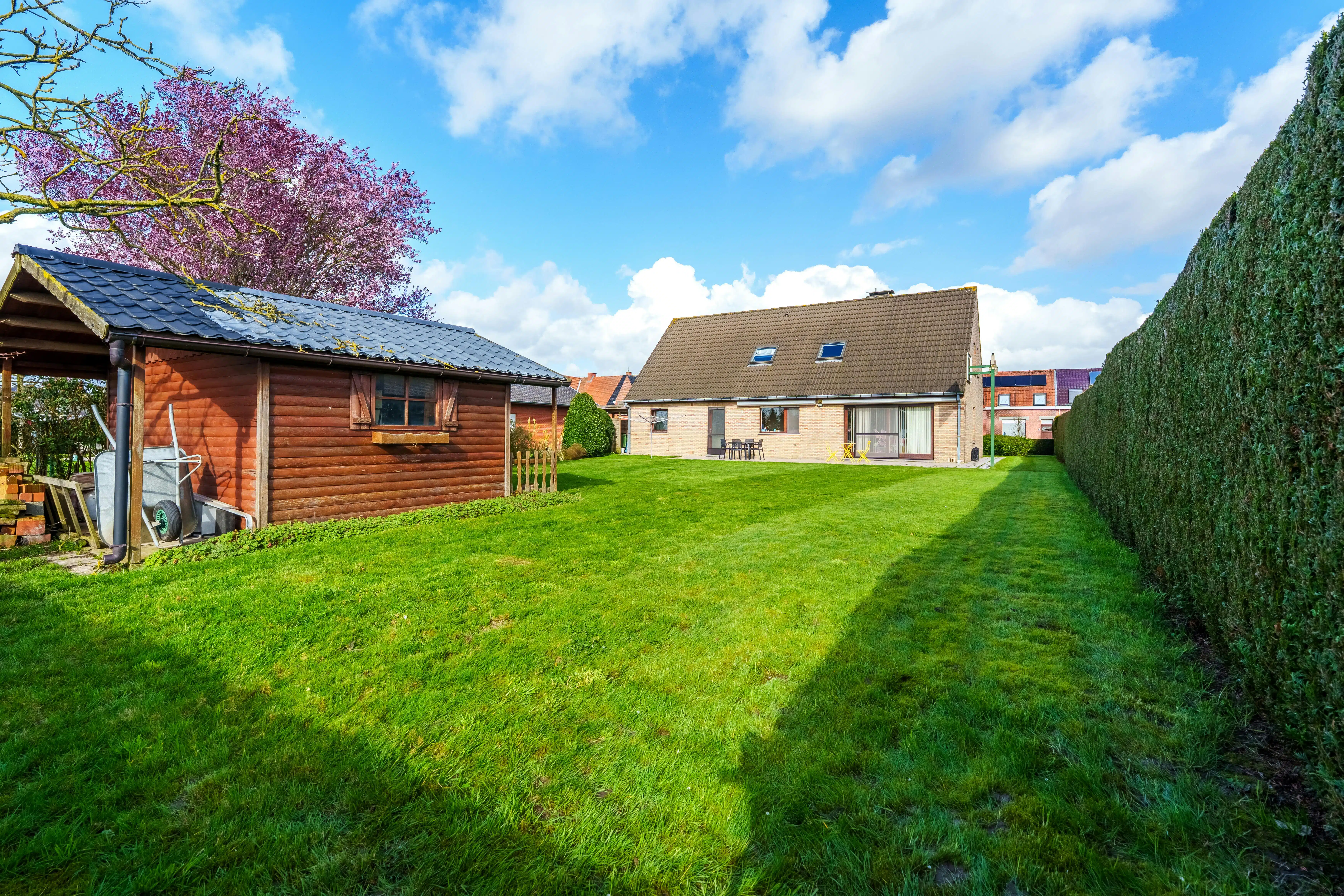 Alleenstaand huis te koop op een toplocatie in Poperinge foto 23