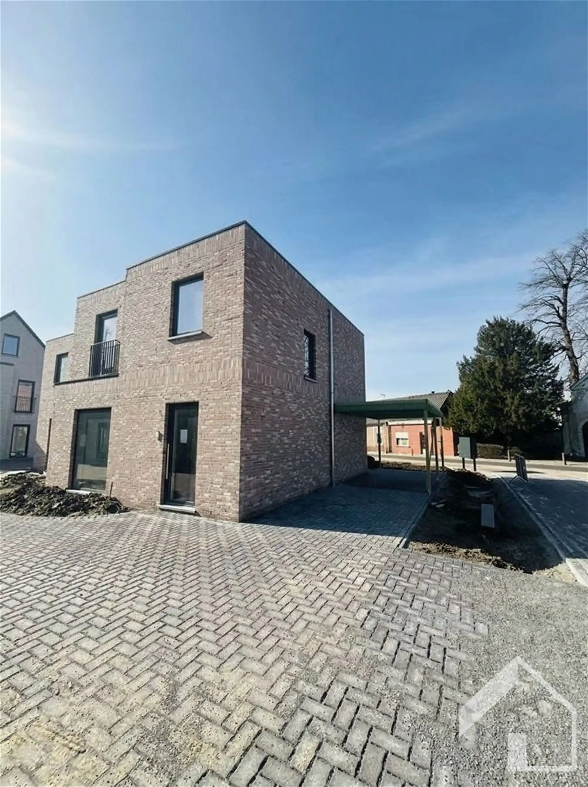 Huis 1 foto 2