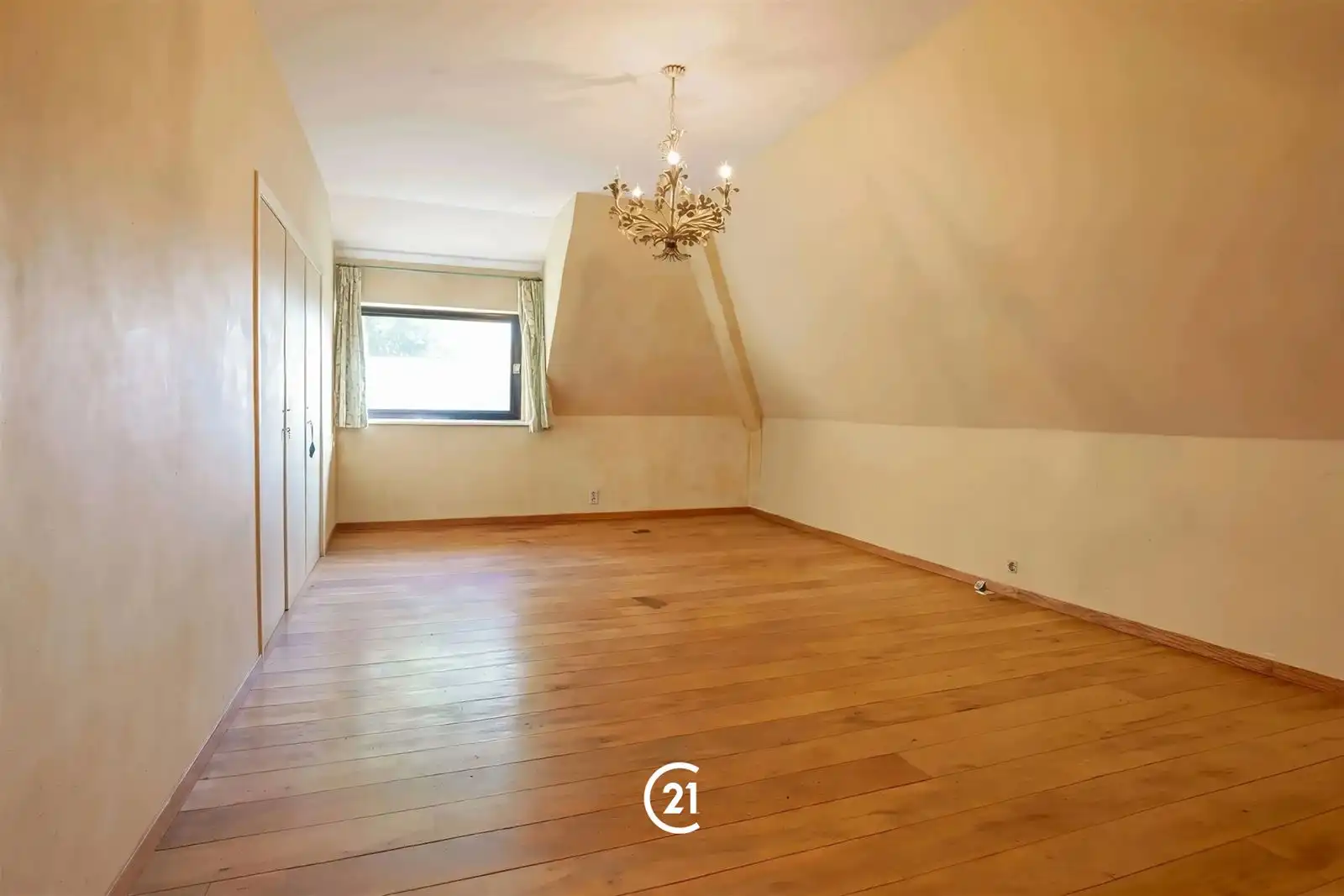 Villa op een uitstekende locatie foto 18