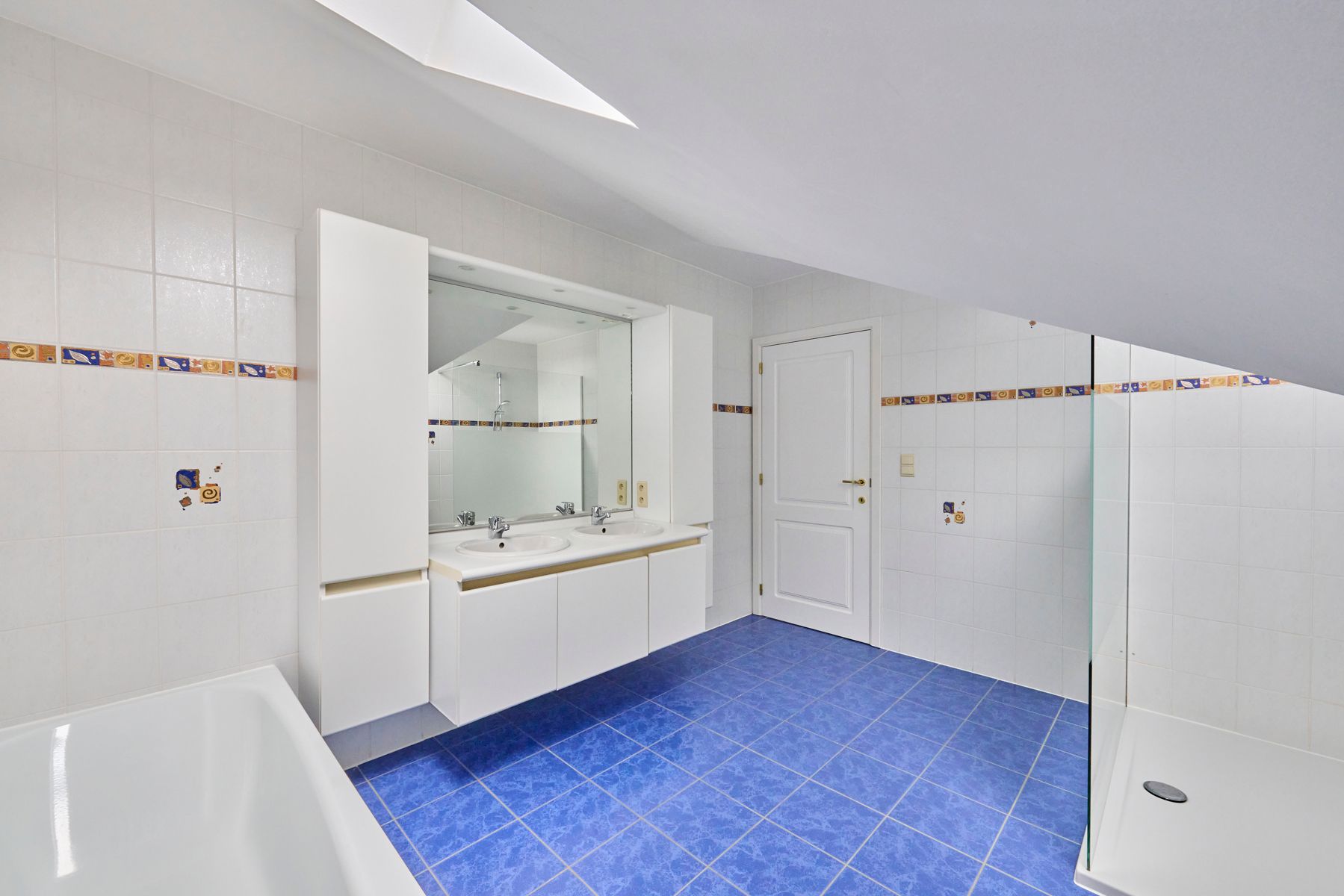 Uniek duplex appartement + aparte studio foto 33