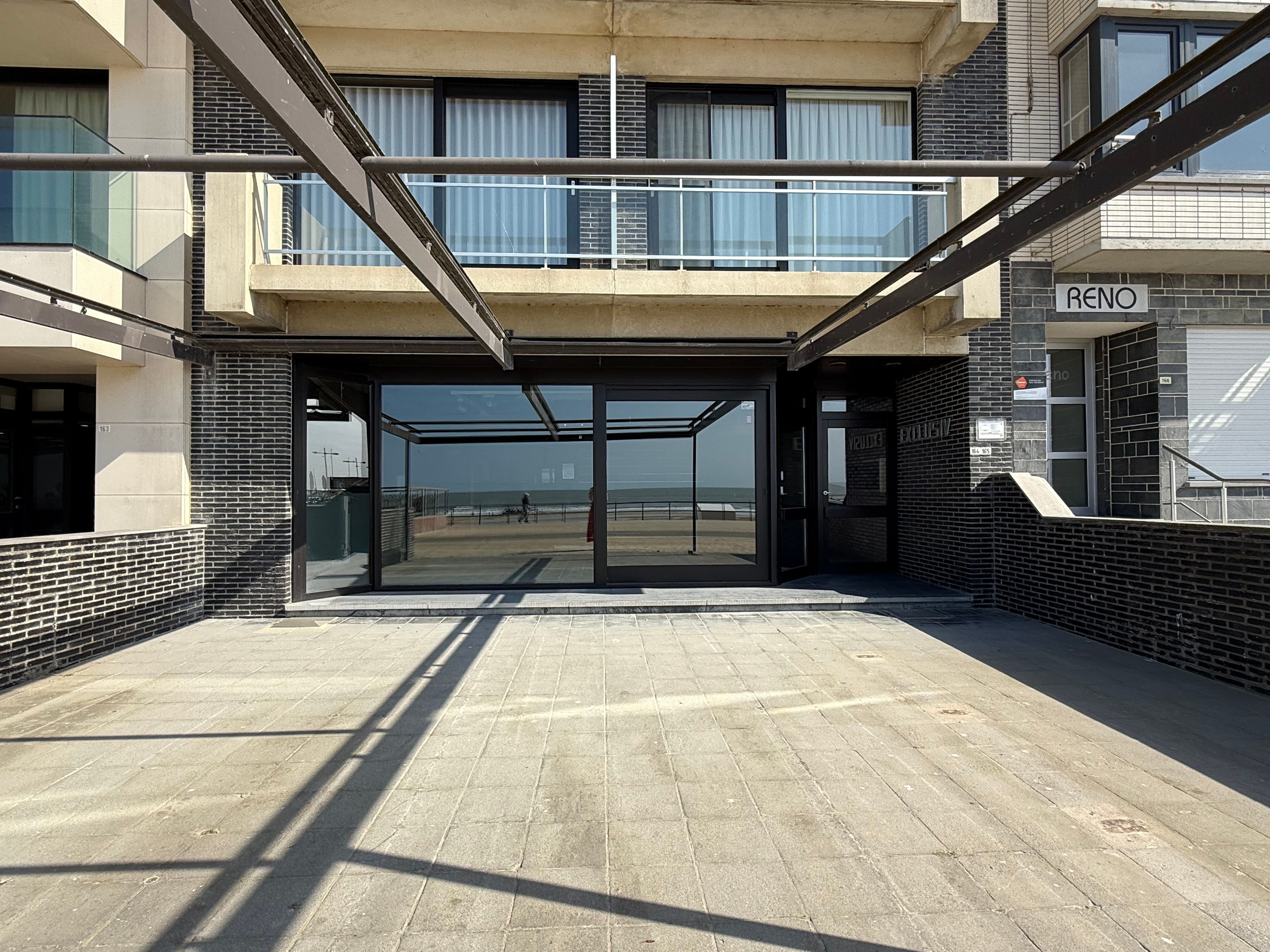 Handelsruimte 110m² Zeedijk Middelkerke foto 2