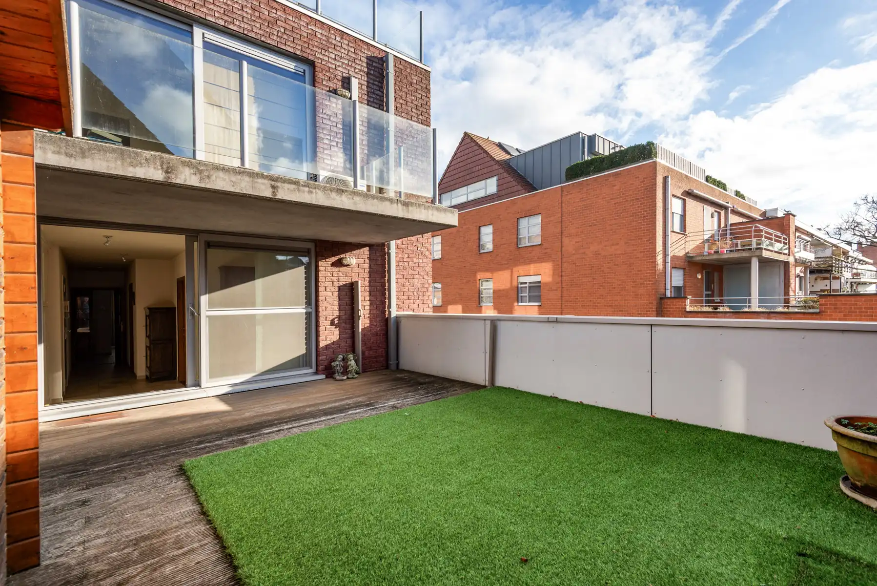 Lichtrijk hoekappartement gelegen in centrum Aartselaar foto 12