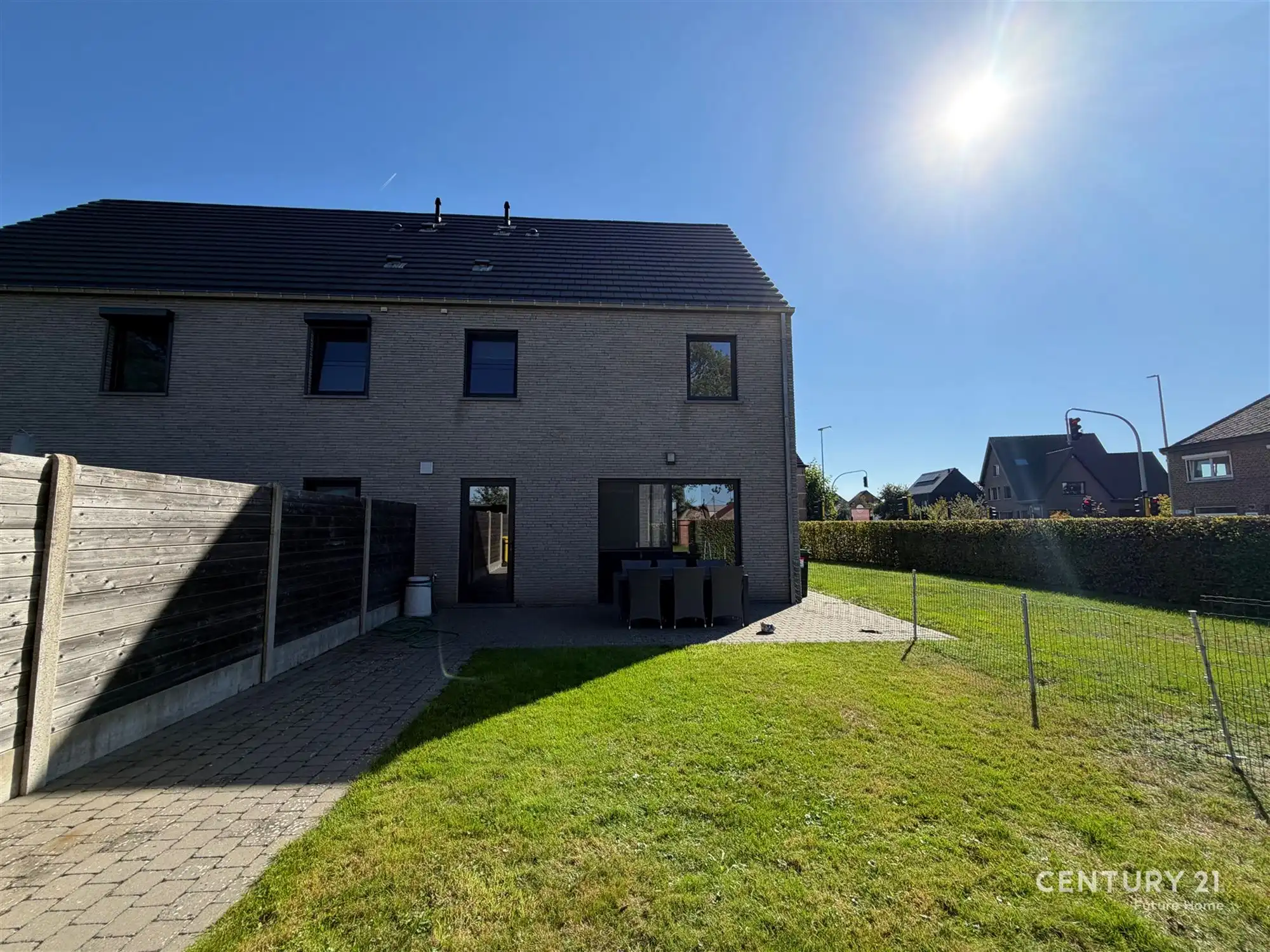 Recente en gezellige woning met 3 slaapkamers foto 17