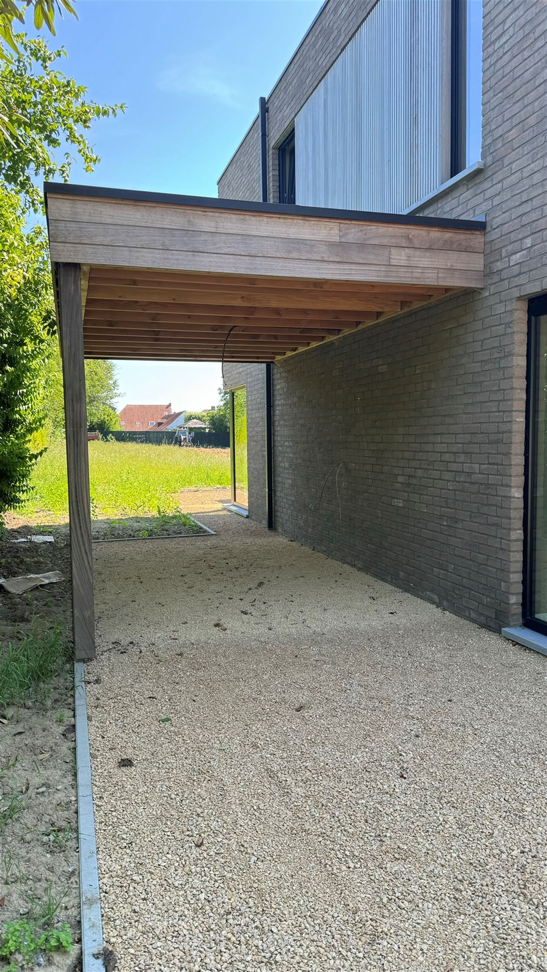 Energiezuinige nieuwbouwwoning met carport in groene omgeving foto 11