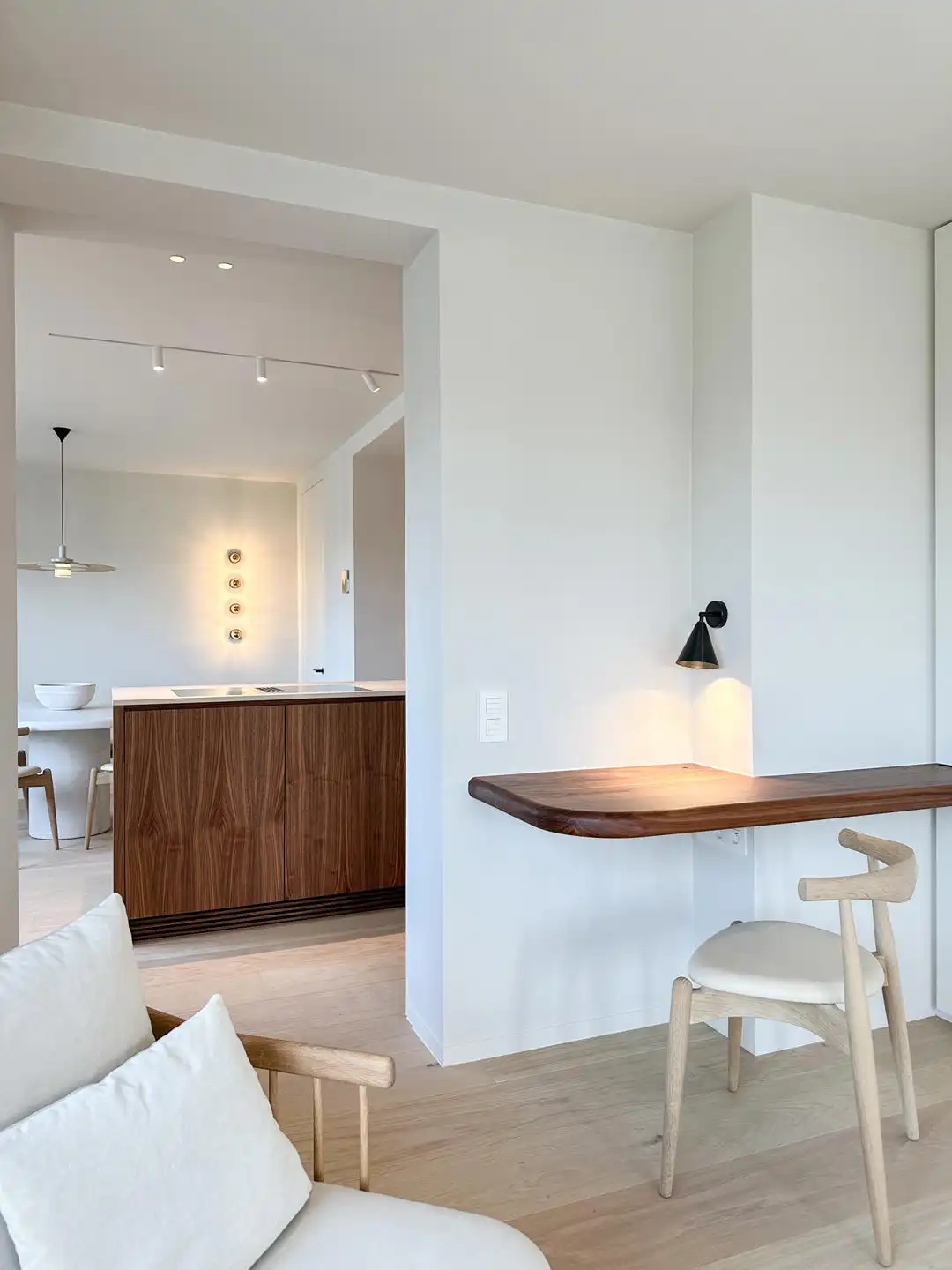 Uitzonderlijk mooi, tijdloos GERENOVEERD 4-slpk. appartement foto 28