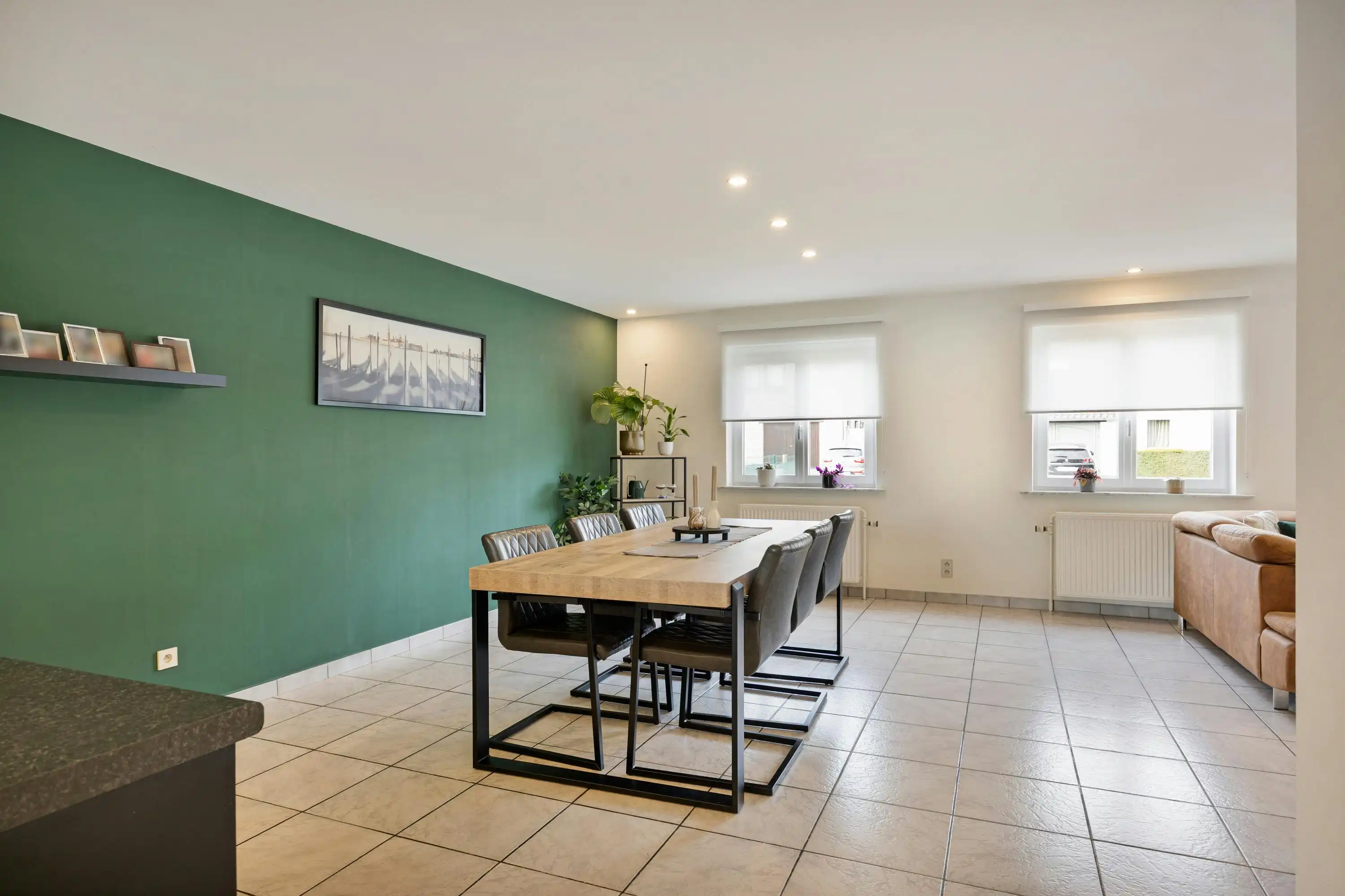 Instapklaar, future-proof huis op rustige ligging te koop in Lanklaar foto 5