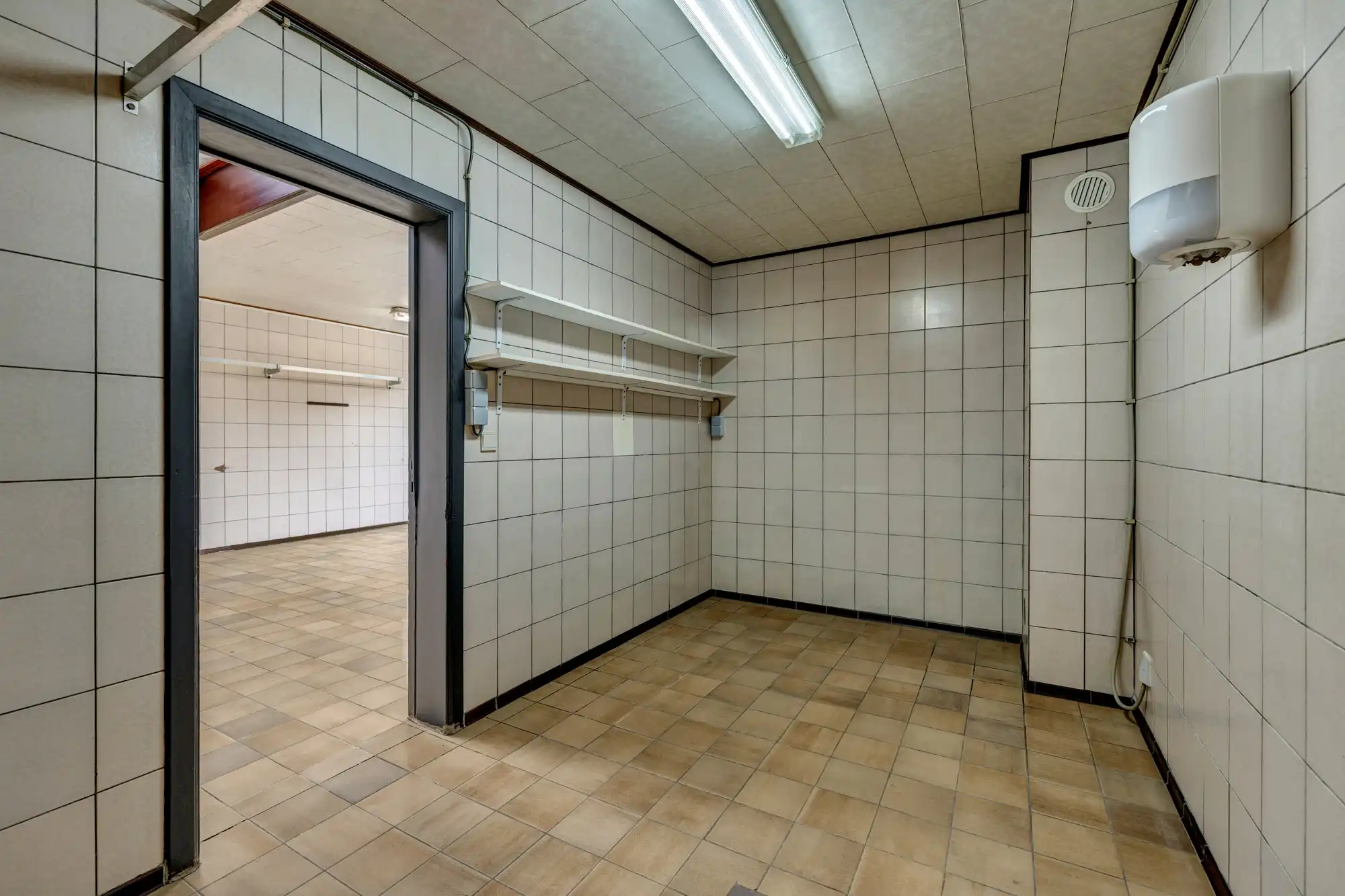Handelshuis met commercieel gkvls en app met 3 slpks en tuin foto 10