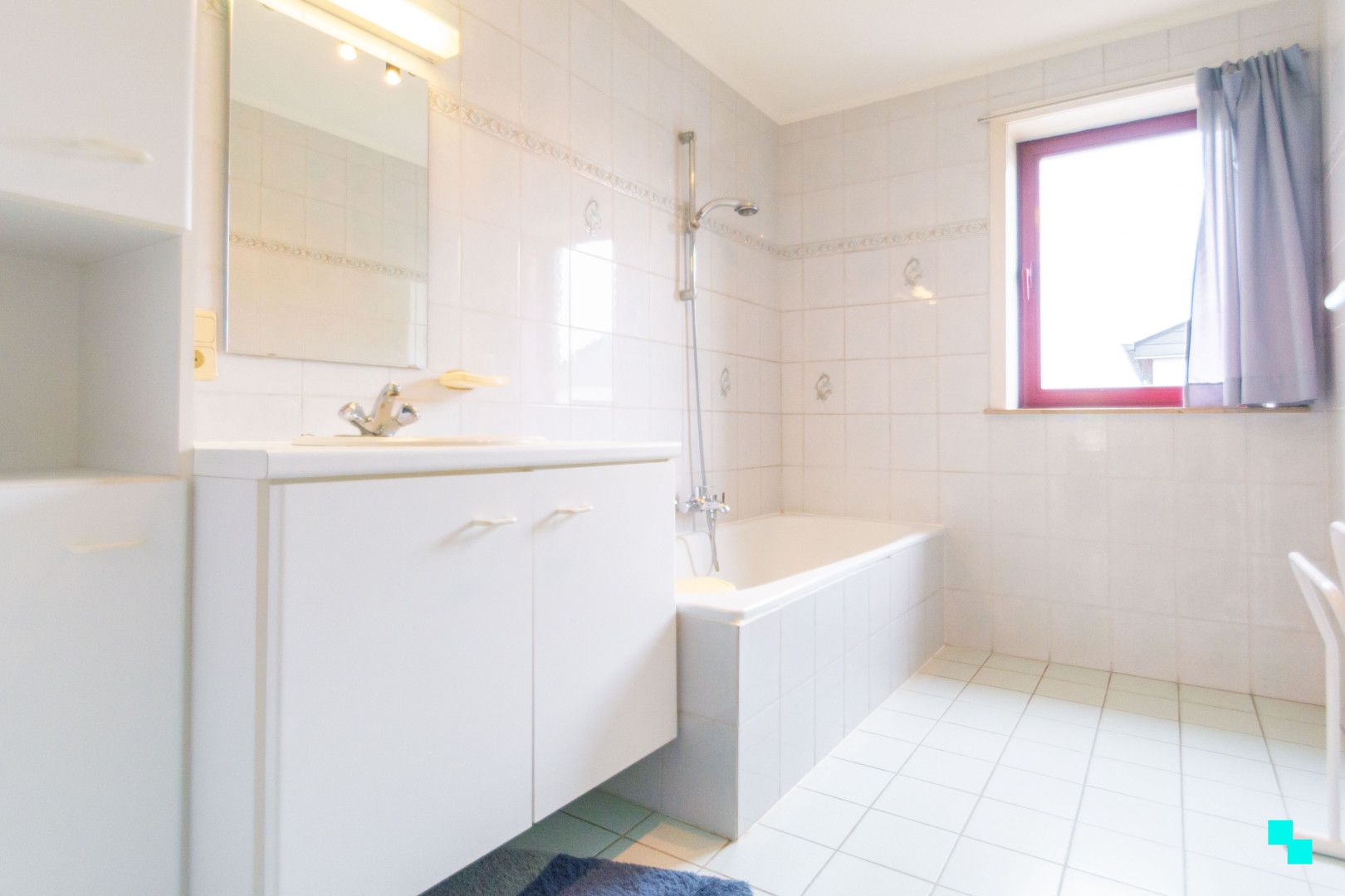 Tweeslaapkamerappartement te Landegem dorp foto 18