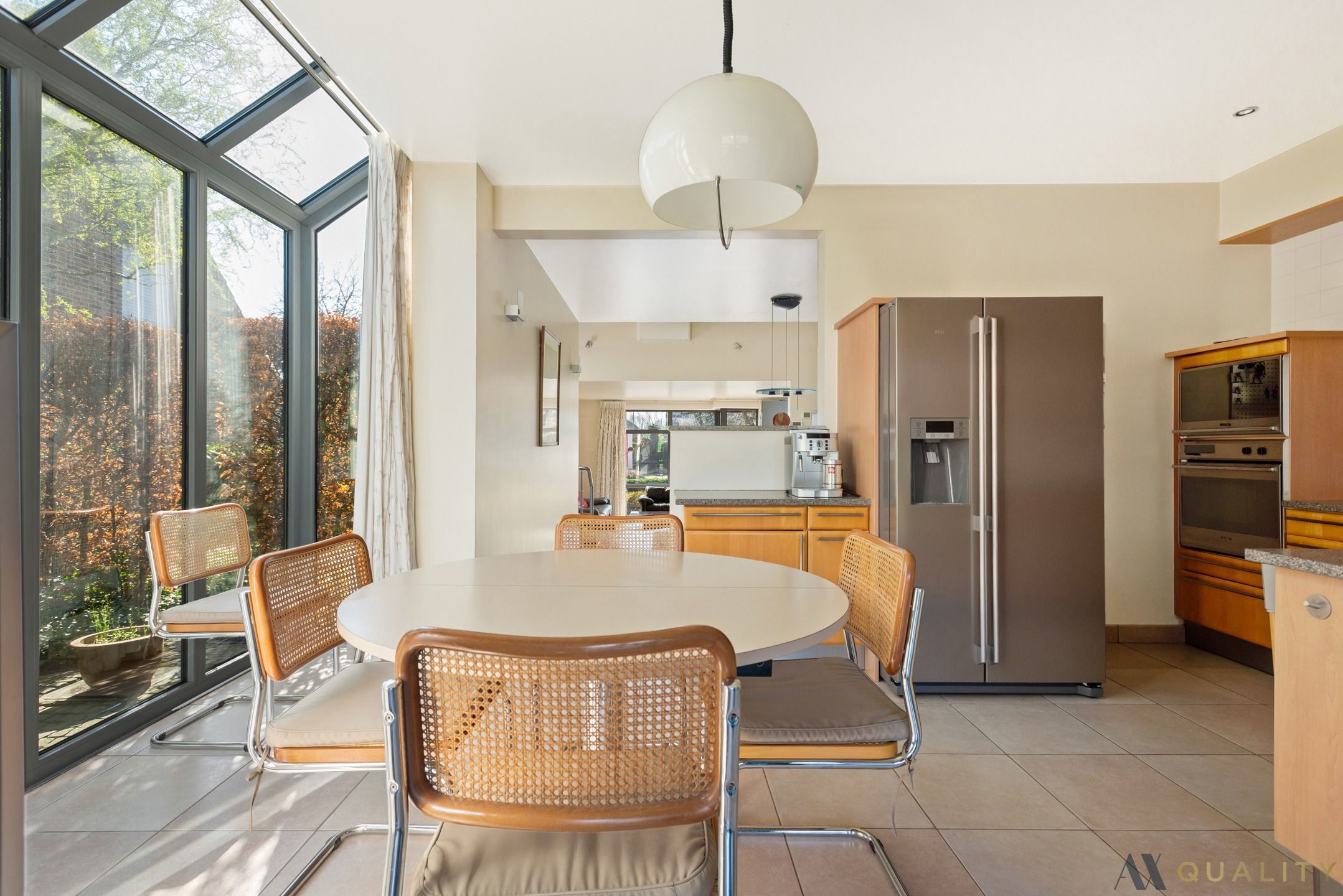 Open bebouwing met 3 slaapkamers op rustige locatie foto 6