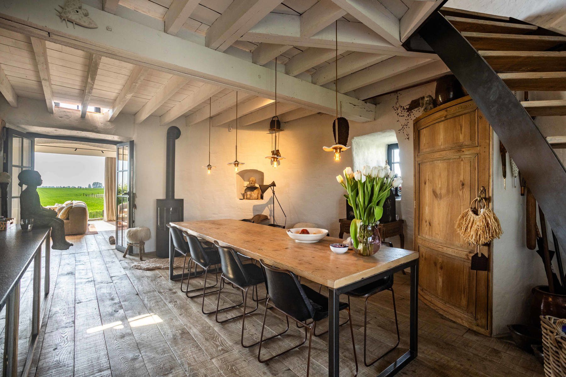 Unieke molen met zicht op de velden  foto 9