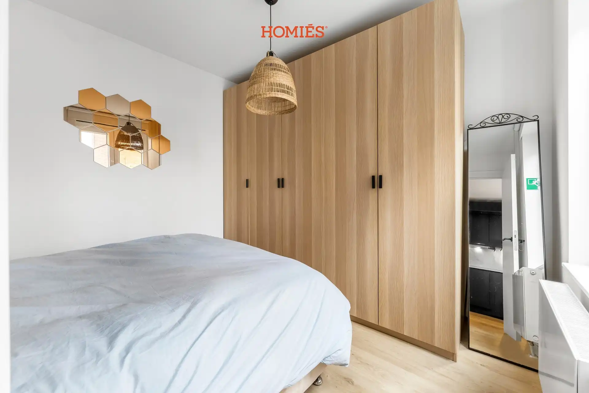 Gerenoveerde, bemeubelde studio met aparte slpk in Leuven foto 6