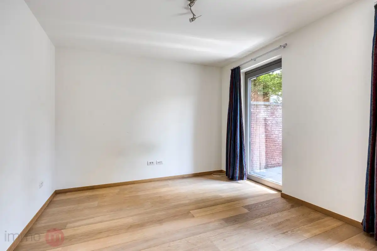 Recent gelijkvloers app. met 2 slaapkamers, tuin en 2 autostaanplaatsen. foto 20