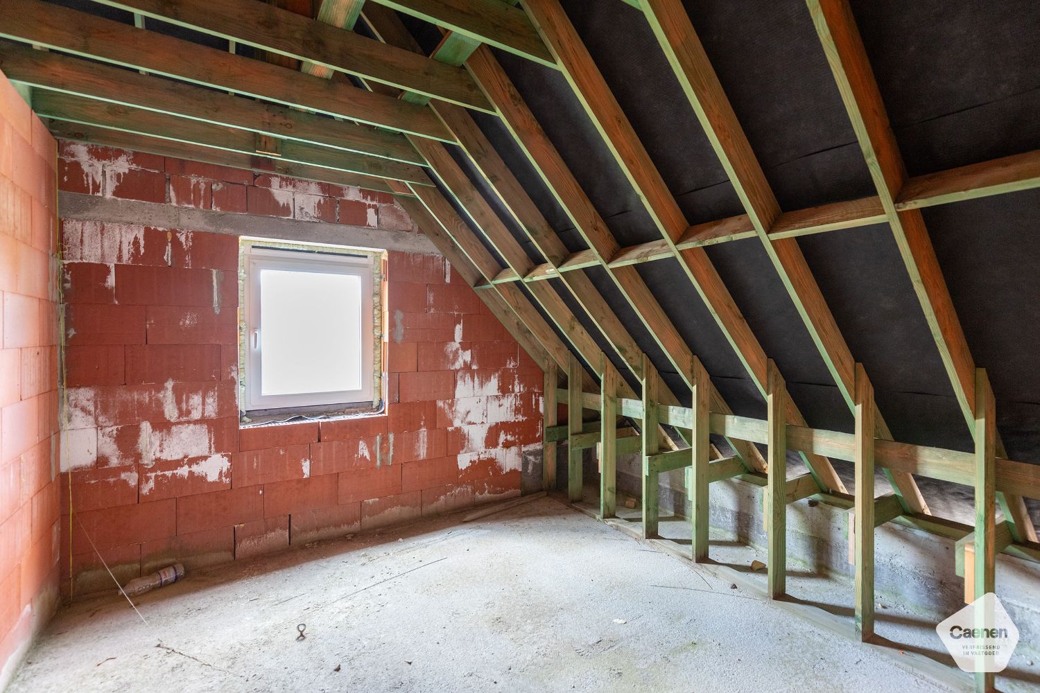 Landelijke nieuwbouwwoning met zuid-west gerichte tuin foto 11