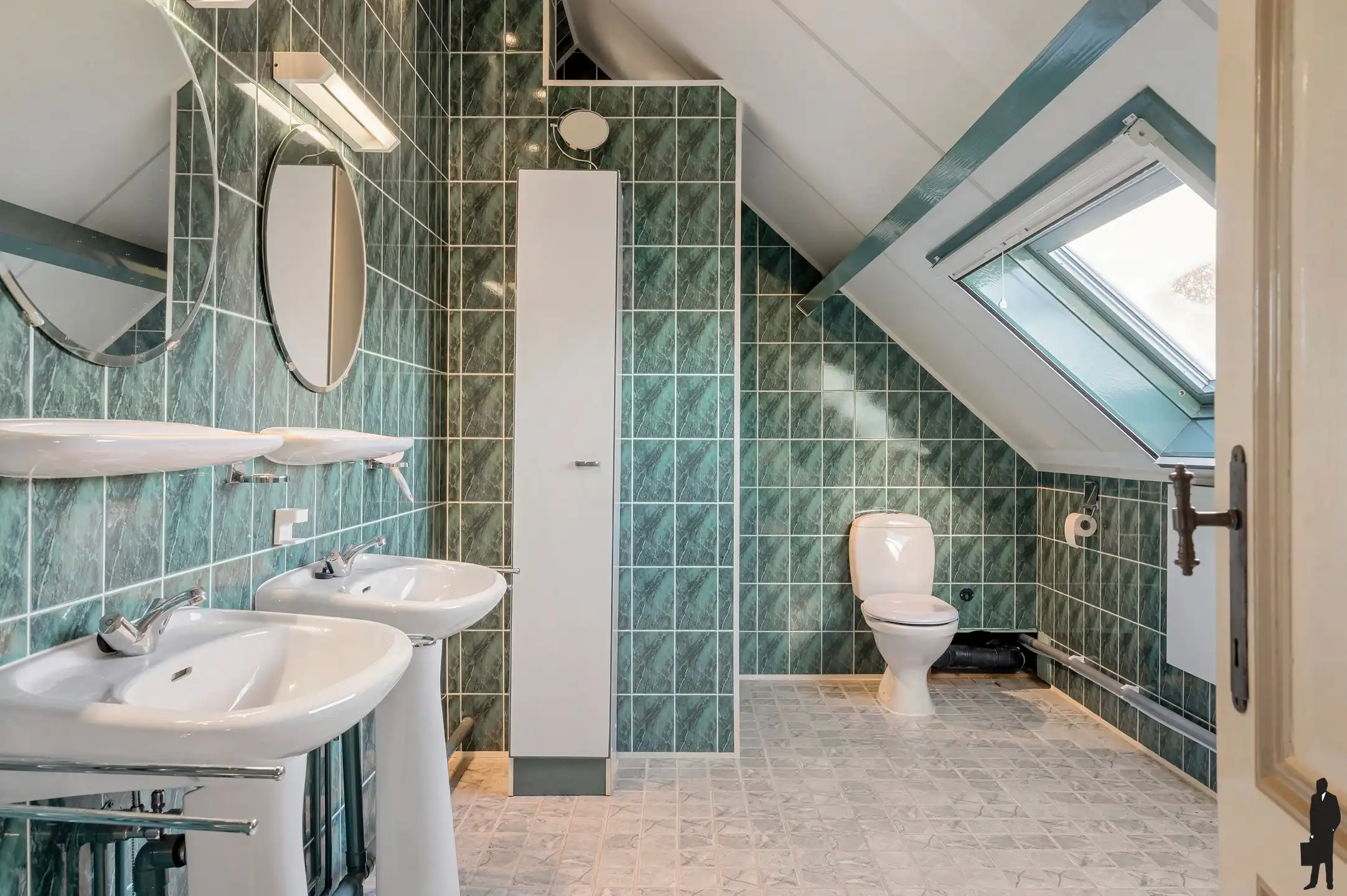 Historisch herenhuis pal in het centrum van Essen! foto 22