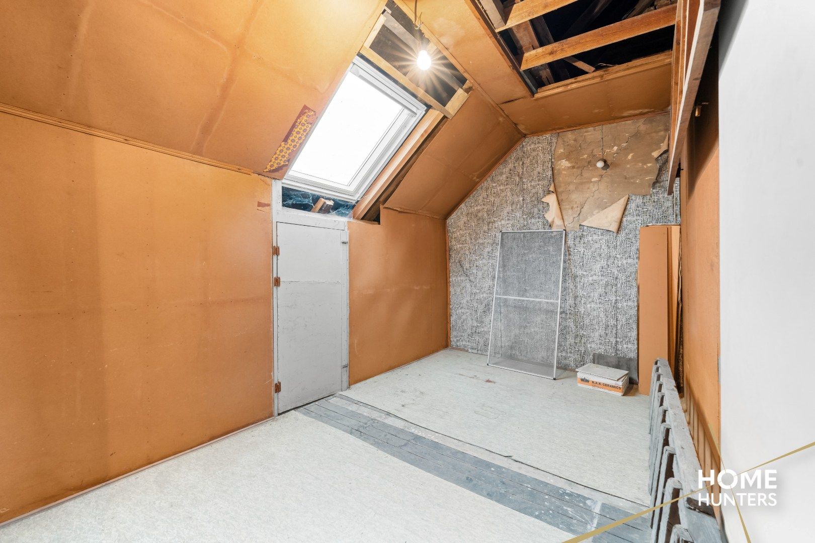 Charmante, op te frissen rijwoning met ruime tuin en 3 slaapkamers foto 20