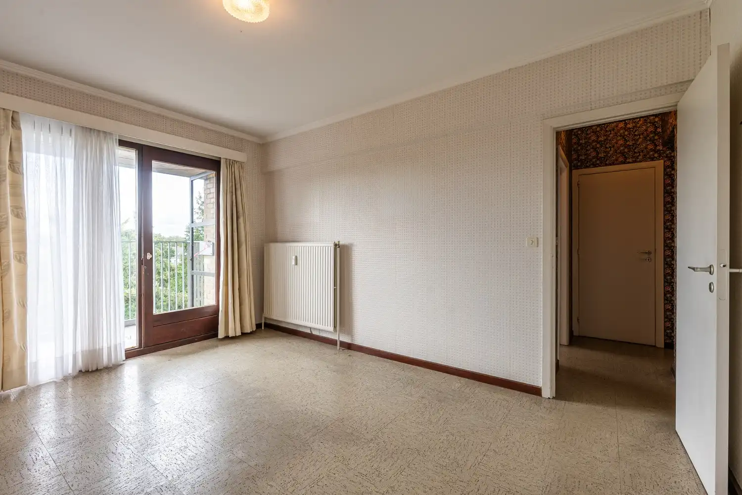 Ruim appartement in centrum Eeklo met 2 slpks foto 10