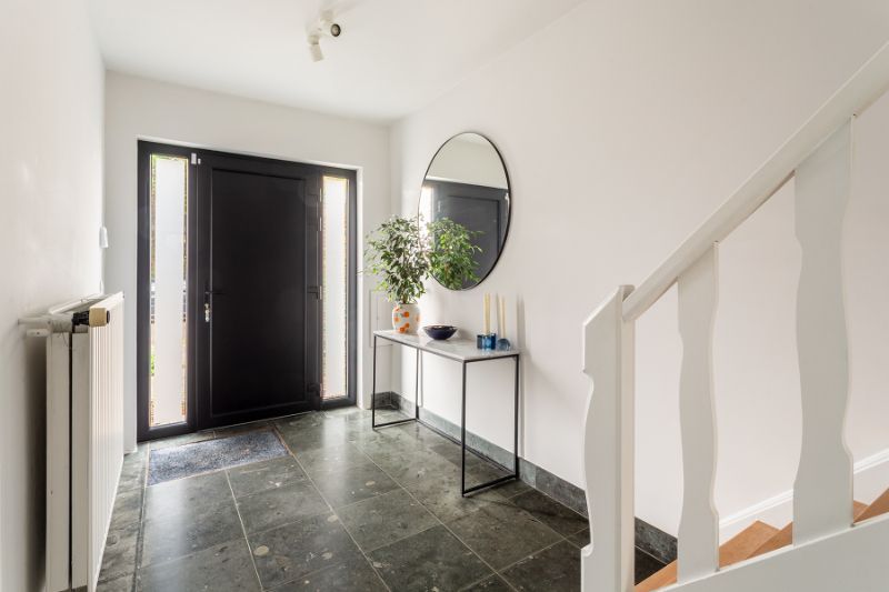 Luxueuze, ruime en lumineuze eigendom op toplocatie!! foto 4