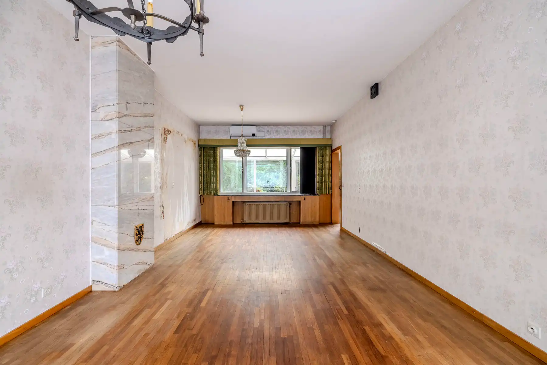 Gezinswoning met 4 ruime slaapkamers en tuin in Ekeren foto 8