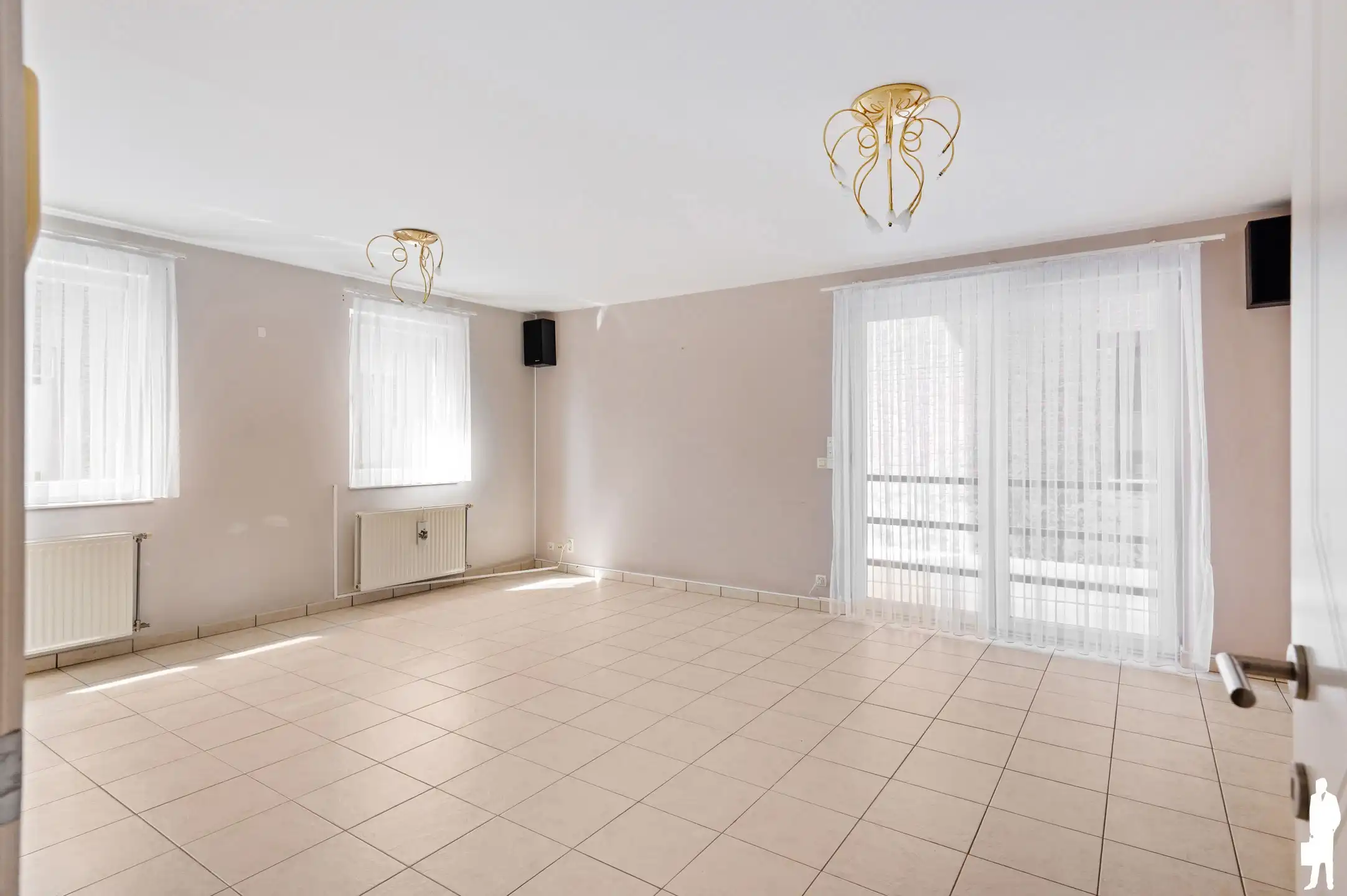 Gelijkvloers appartement met garagebox in centrum van Rumst foto 3