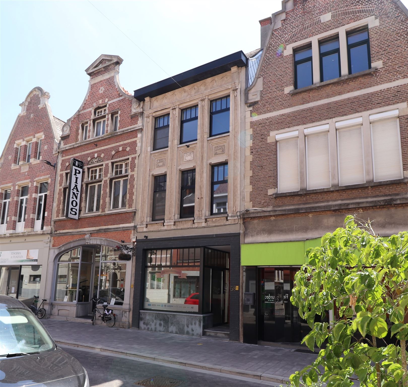 Kantoor in het historisch centrum van Lier  foto {{pictureIndex}}