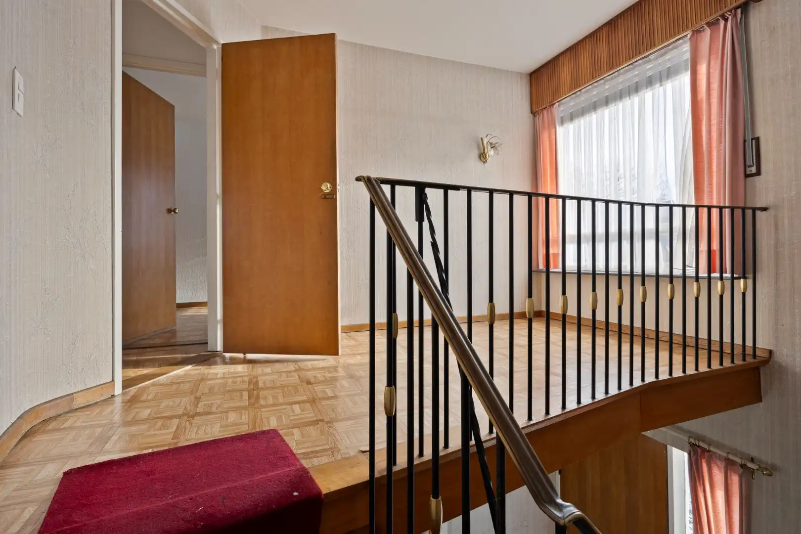 Ruime te renoveren gezinswoning met 4 slpks in het centrum van Herentals ! foto 13