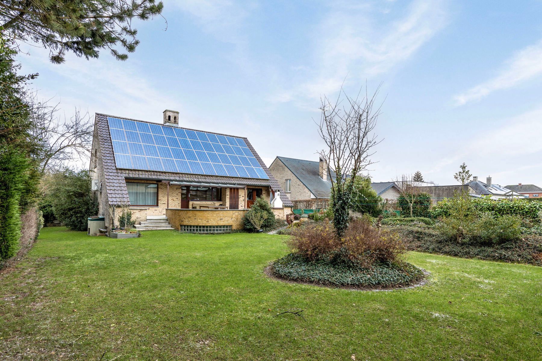 Ruime villa met LOODS! foto 25