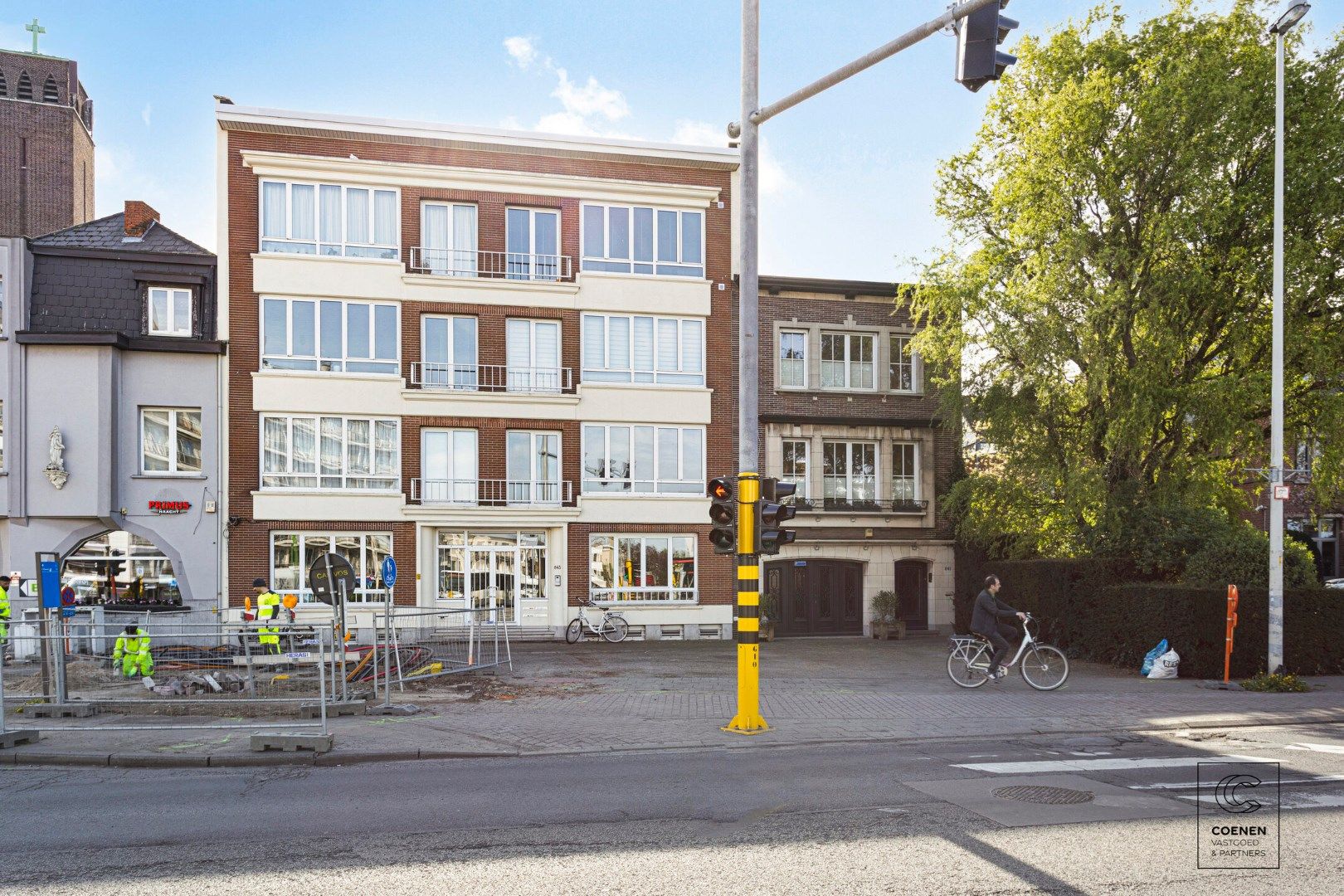 Prachtig gerenoveerd appartement met 2 slaapkamers, terras en bew. opp. van 80m2! foto 19