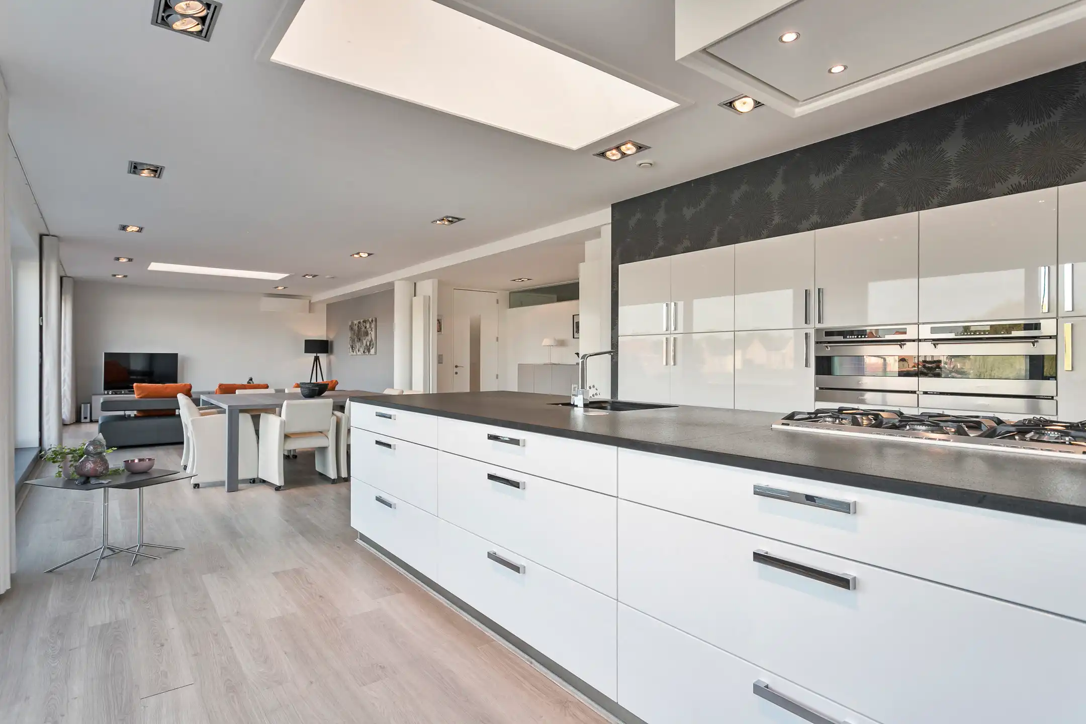 Loft met magazijn en kantoorruimte te Bonheiden foto 8