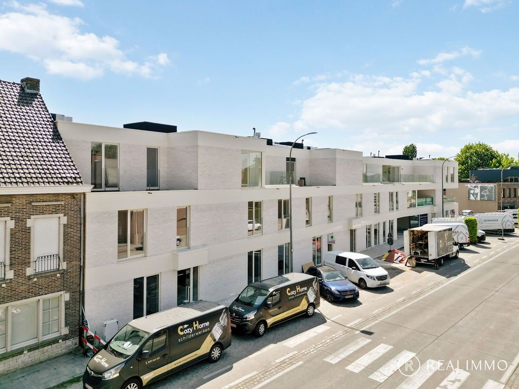 Uitstekend gelegen handelspand van 116 m² foto 6