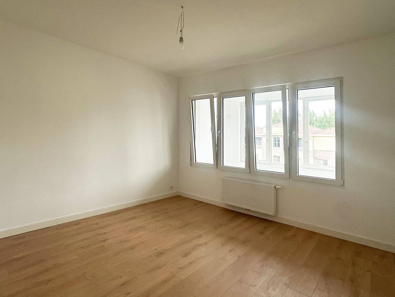Ruim vernieuwd appartement met 2 slaapkamers op gunstige locatie in Wilrijk foto 7