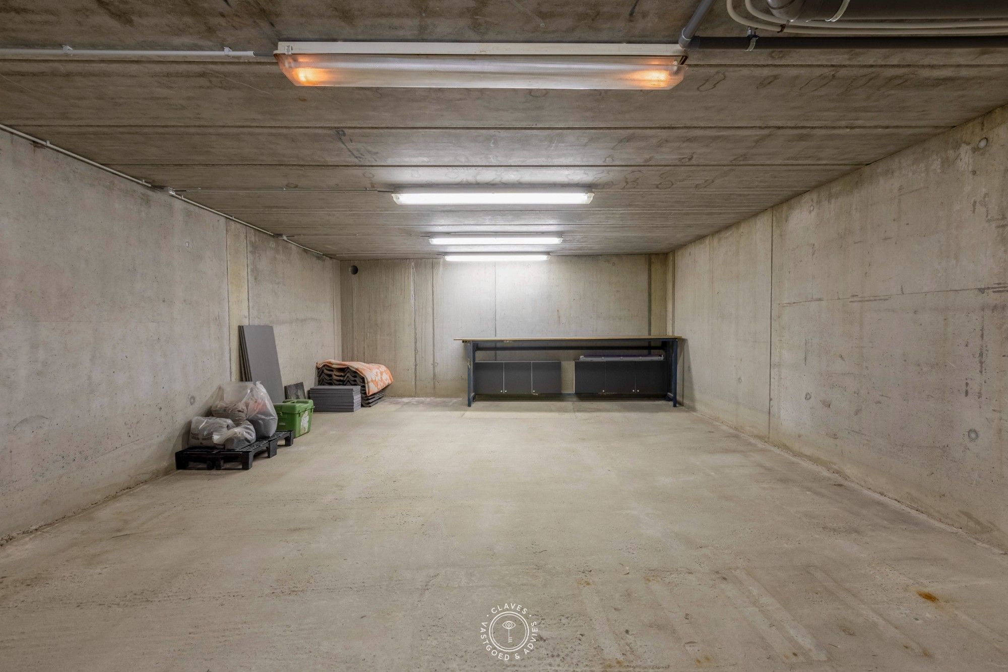 Instapklare woning en ruime tuin in het hart van Vrasene foto 25