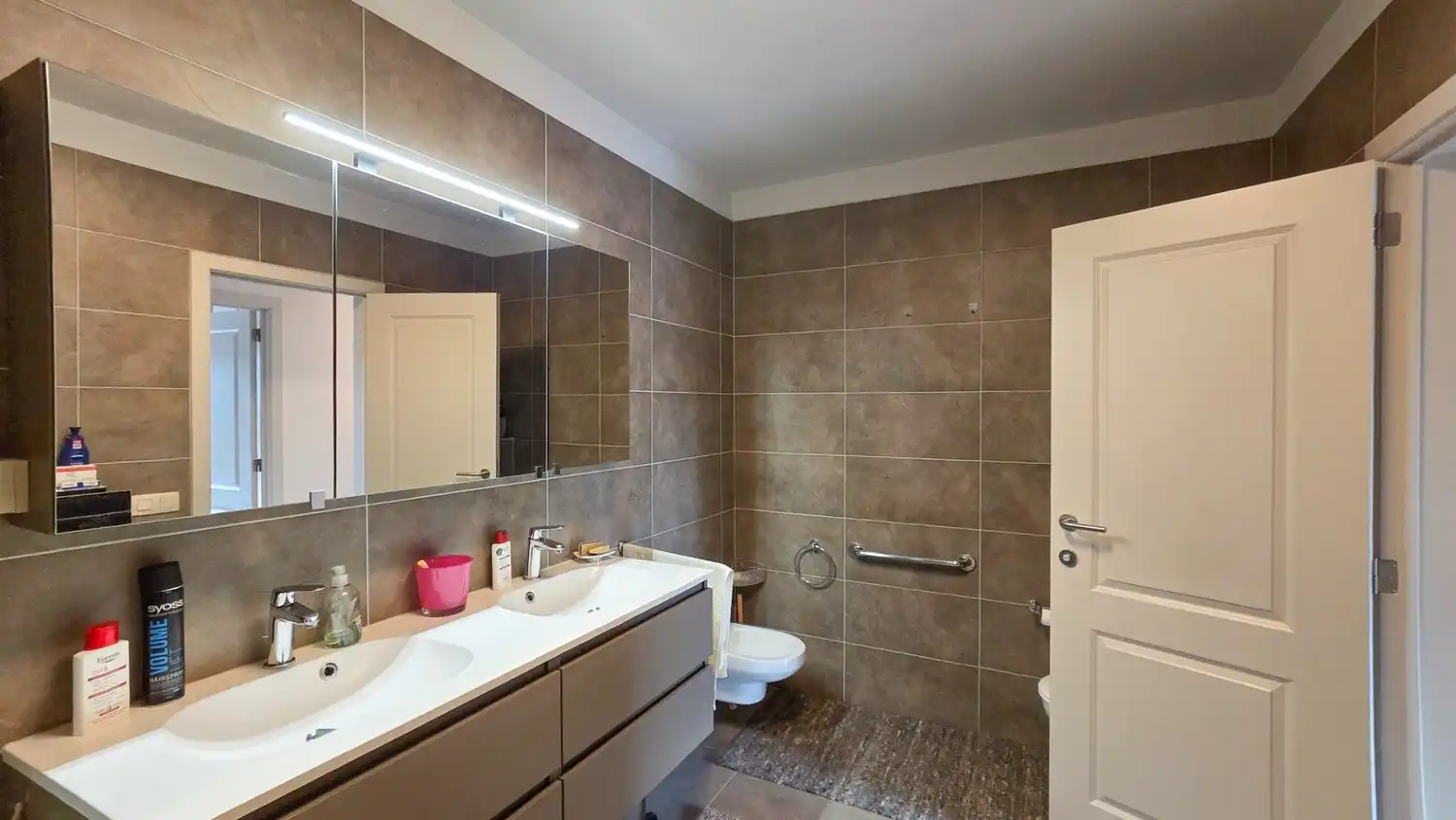 RUIM APPARTEMENT (140m²) OP TOPLOCATIE MET 3SK + TUIN foto 31