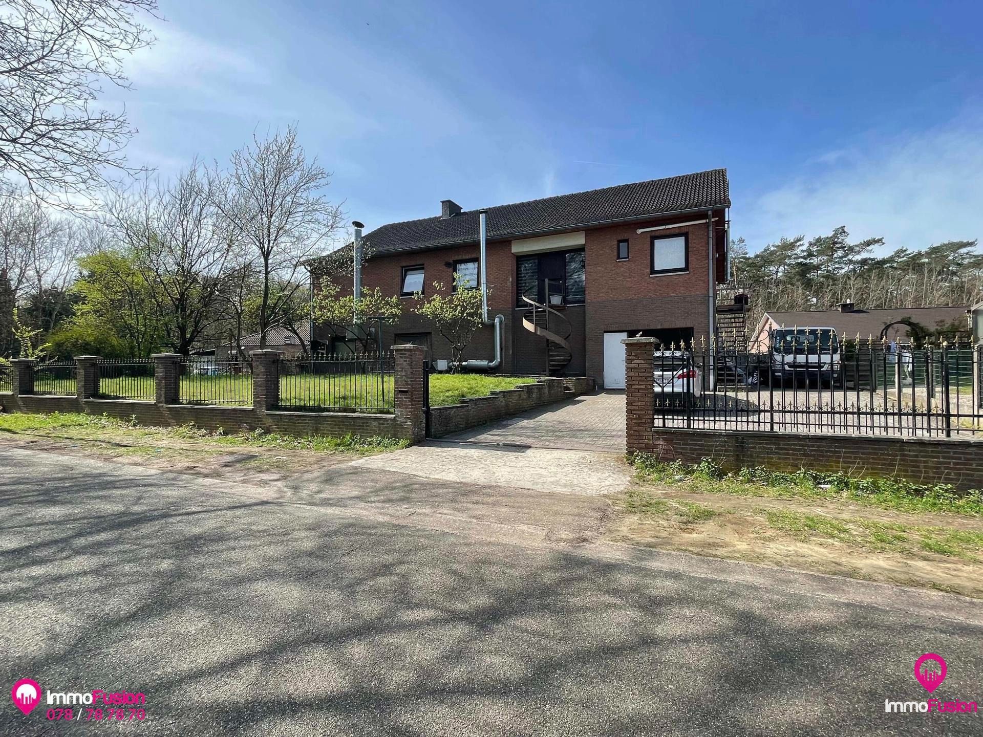 Riant handelspand met apart appartement + parking op toplocatie! foto 39