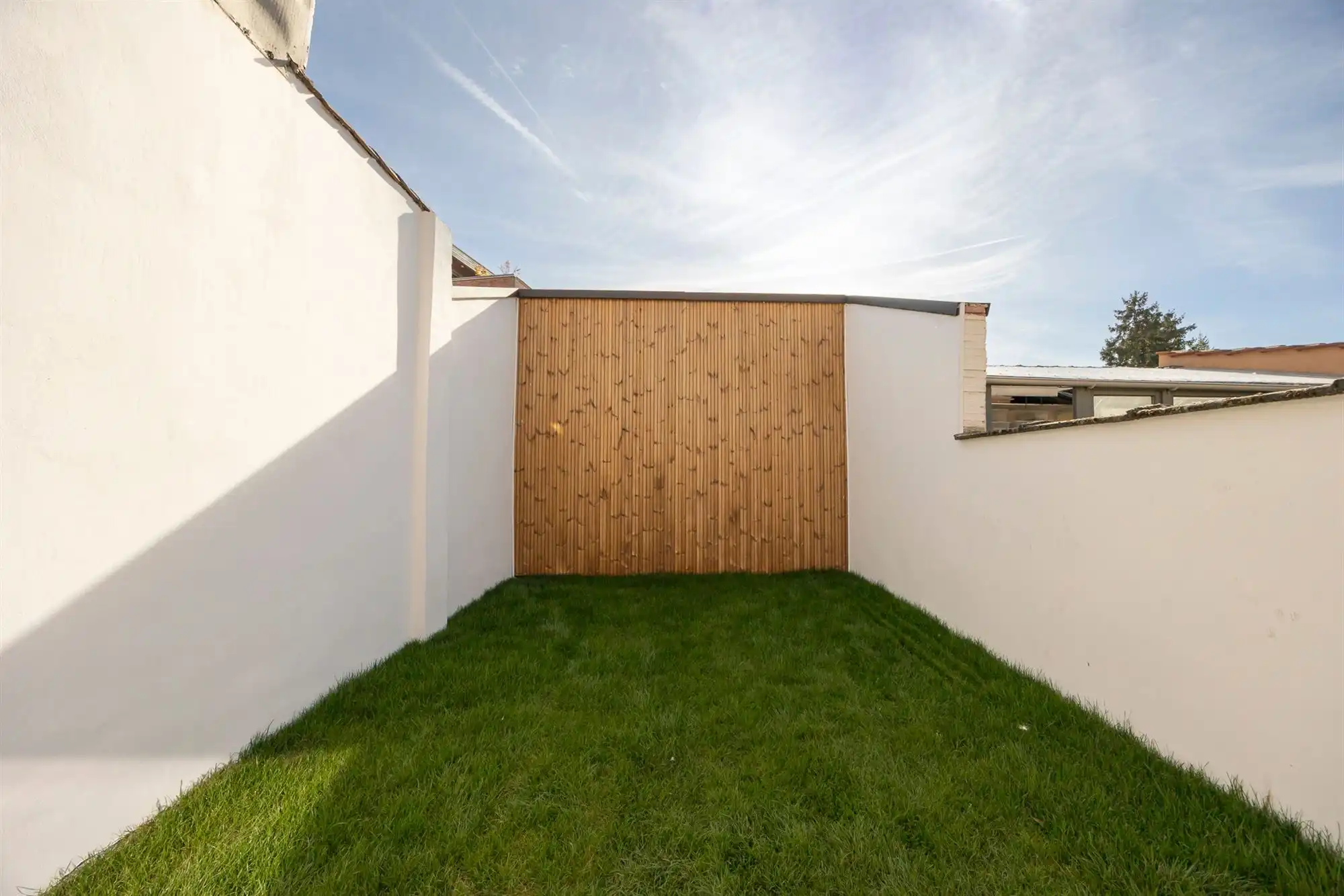 Volledig gerenoveerde woning met tuin in Mechelen foto 10