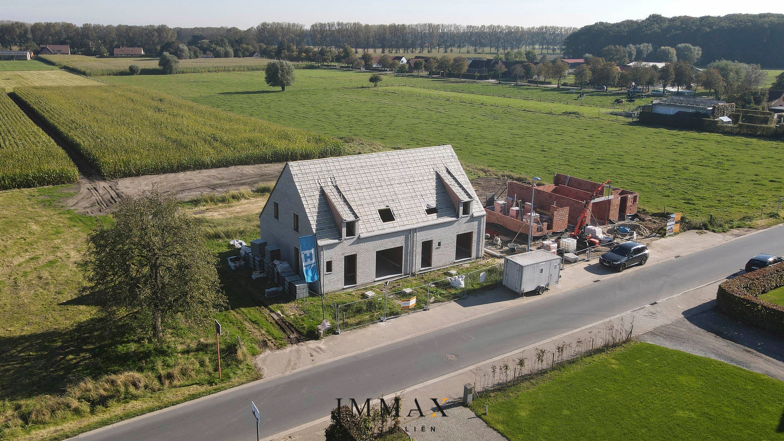 Landelijk gelegen halfopen nieuwbouwwoning foto 3