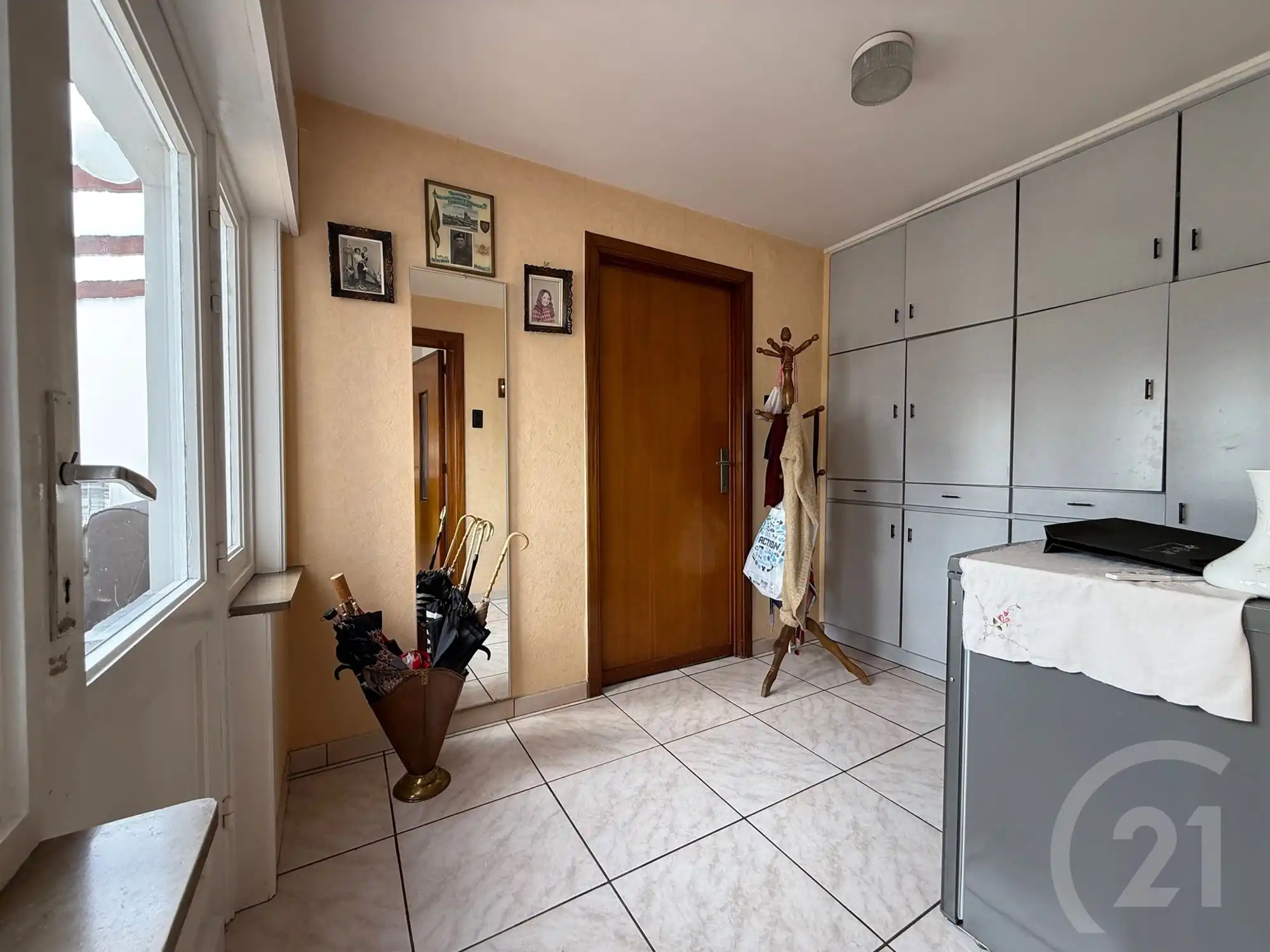 Te renoveren woning met veel potentieel. foto 10