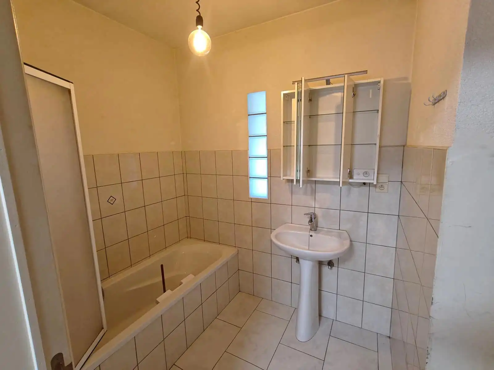 Woning met 2 slaapkamers en terras foto 5