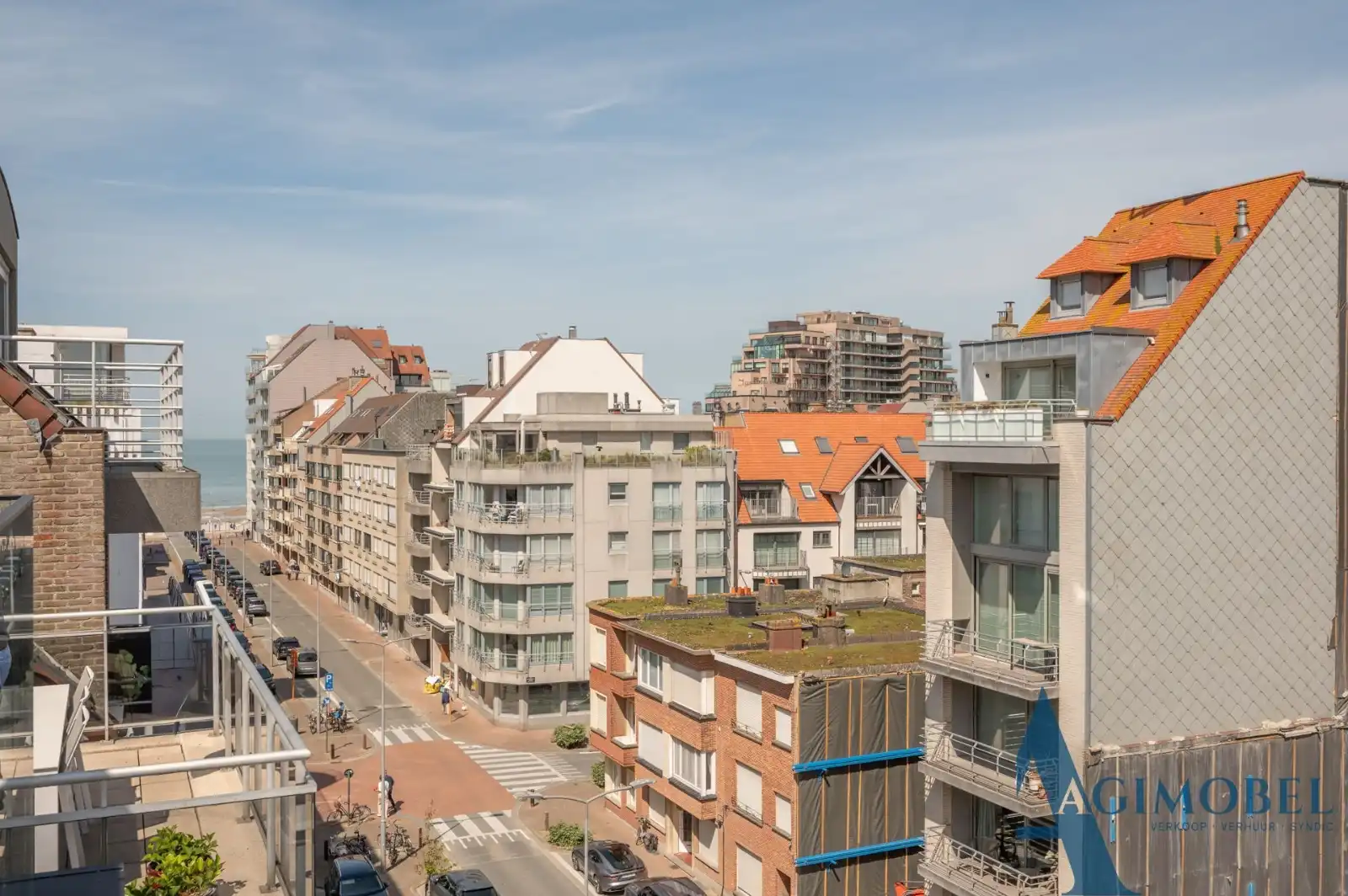 Exclusieve duplex penthouse met  ware vijfsterrenbeleving op een boogscheut van de Zeedijk. foto 4
